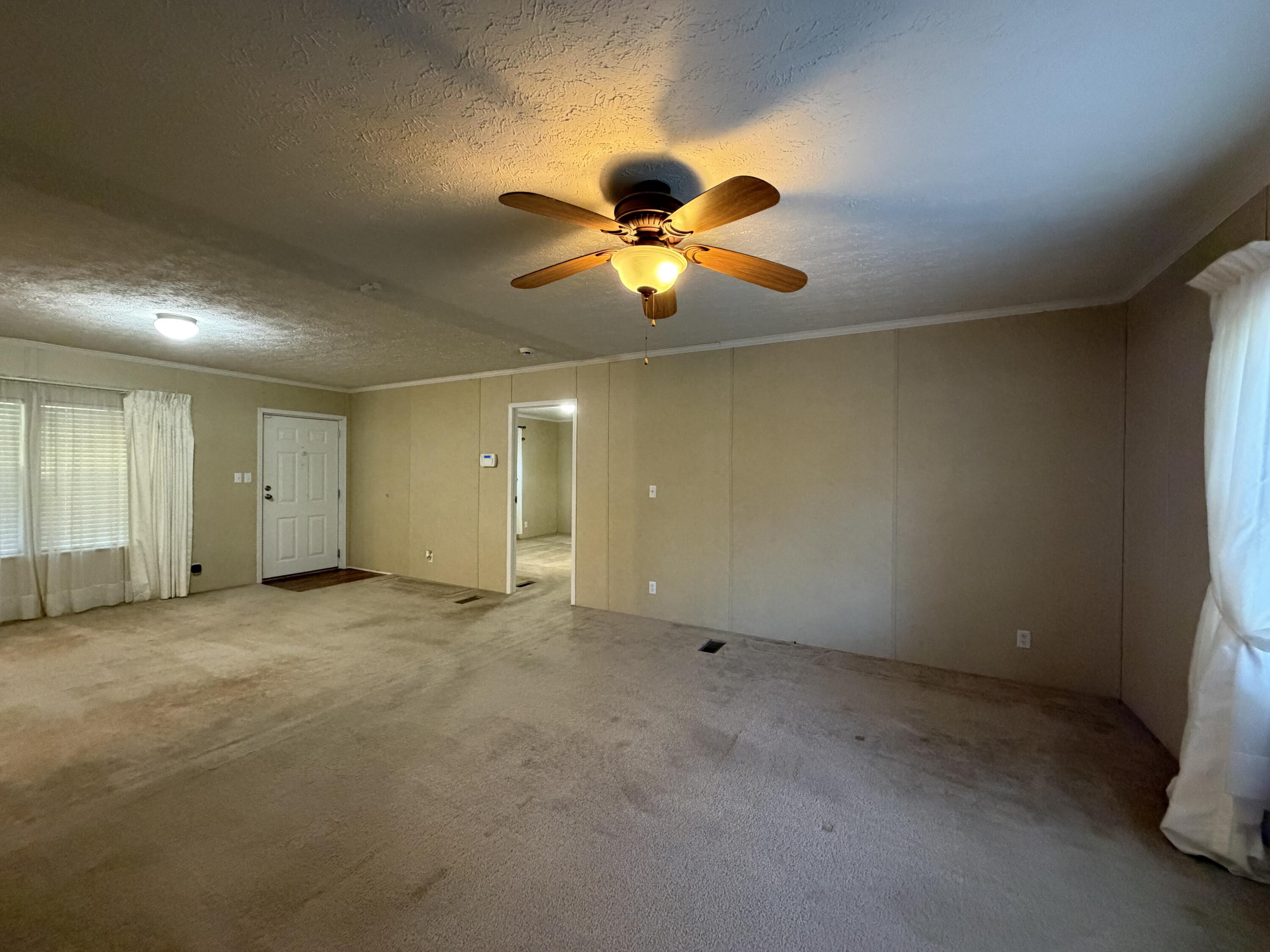 1759 N Highway 413 Property Photo 7