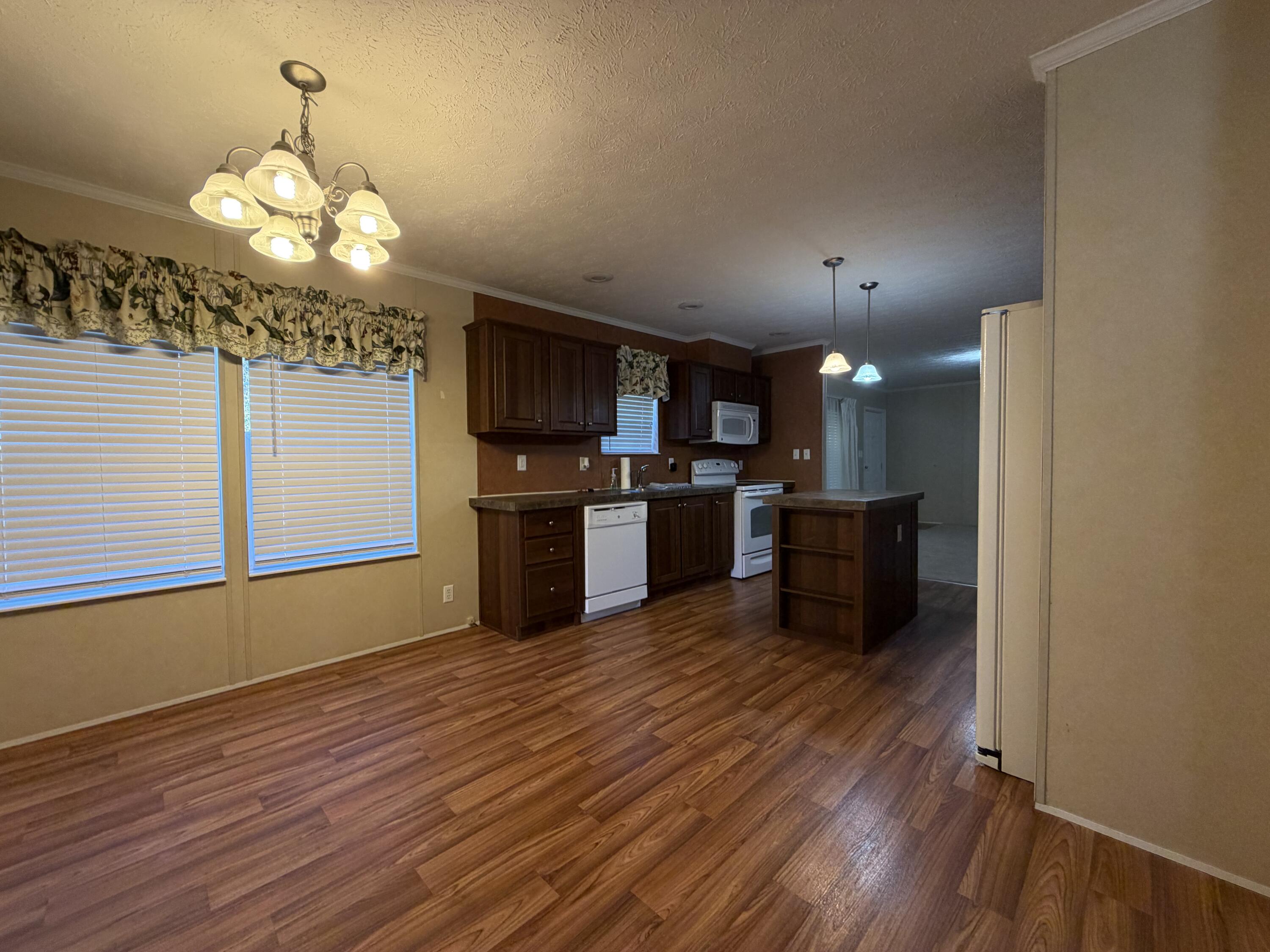 1759 N Highway 413 Property Photo 19