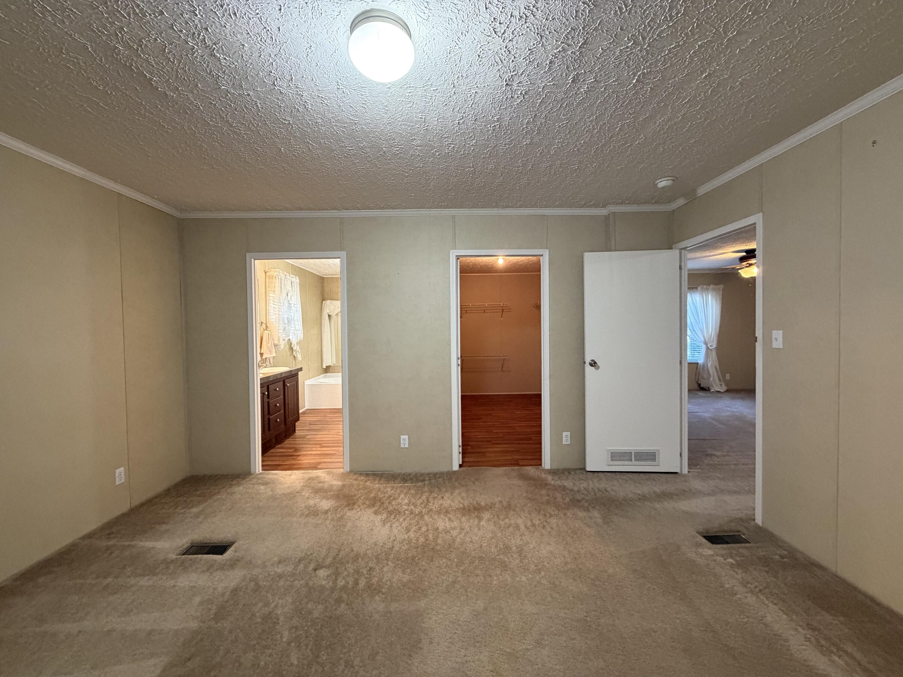 1759 N Highway 413 Property Photo 27