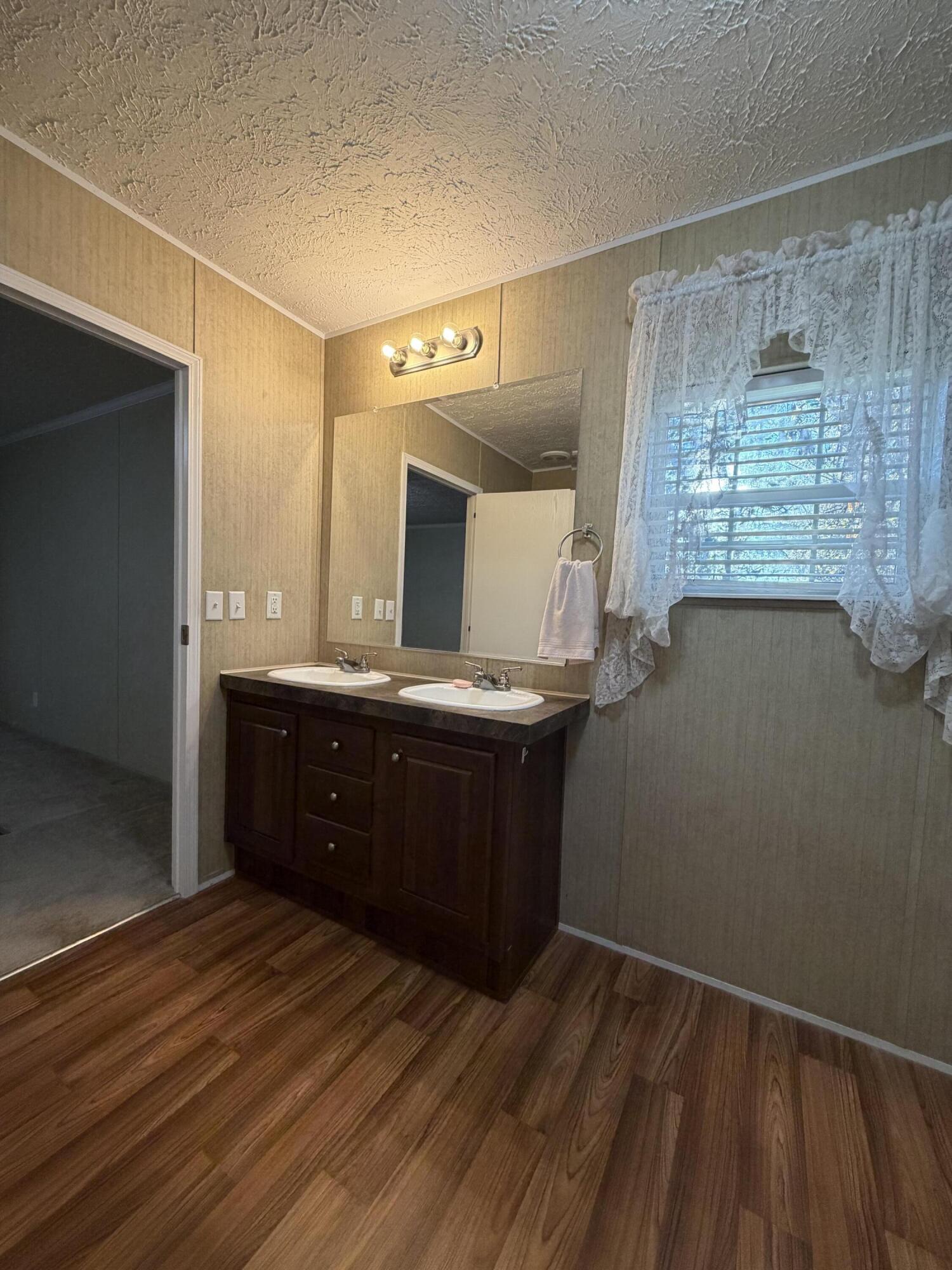 1759 N Highway 413 Property Photo 37