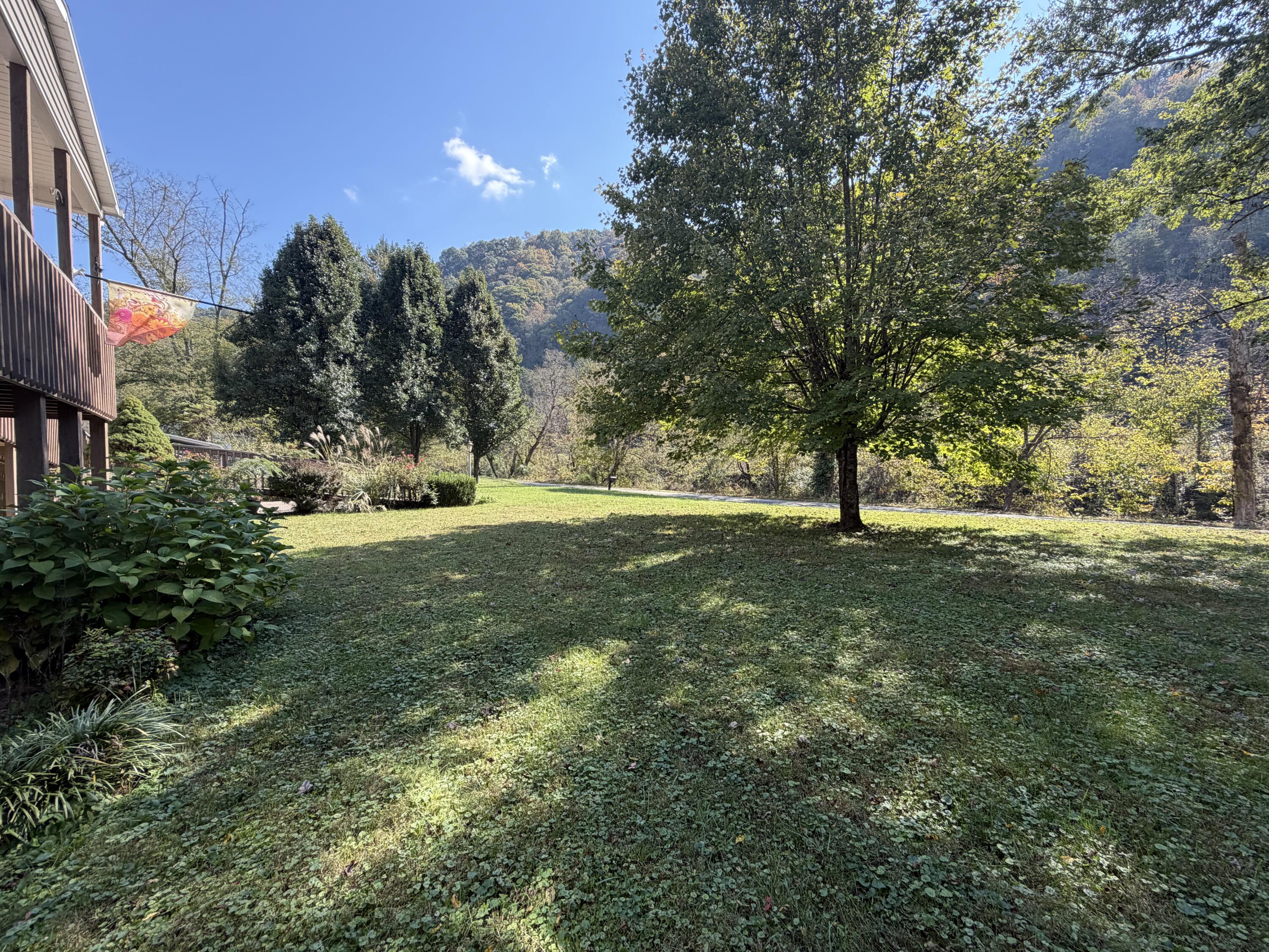 1759 N Highway 413 Property Photo 68