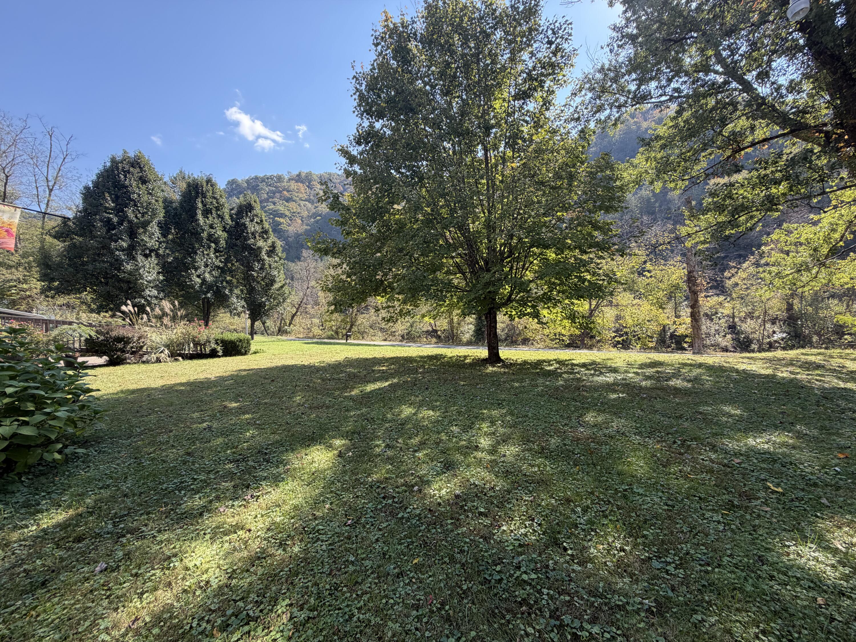 1759 N Highway 413 Property Photo 69