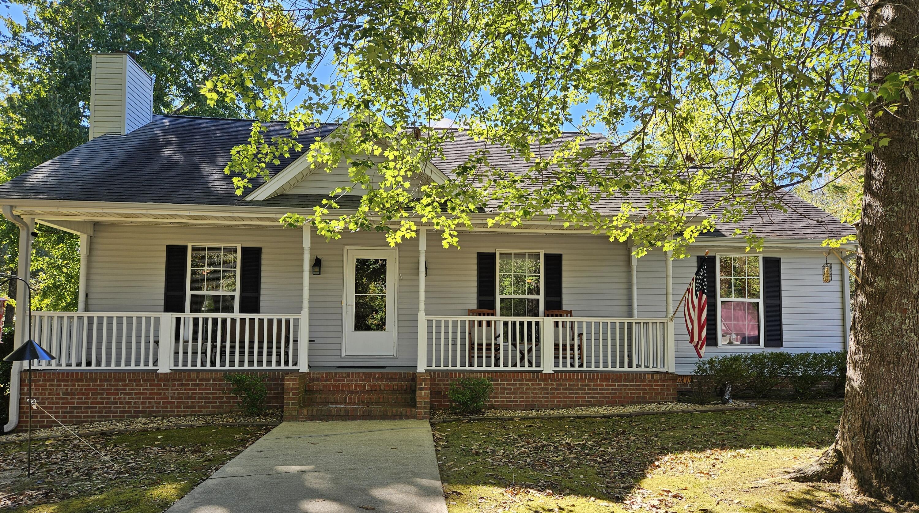 17 Sierra Lane Property Photo 1