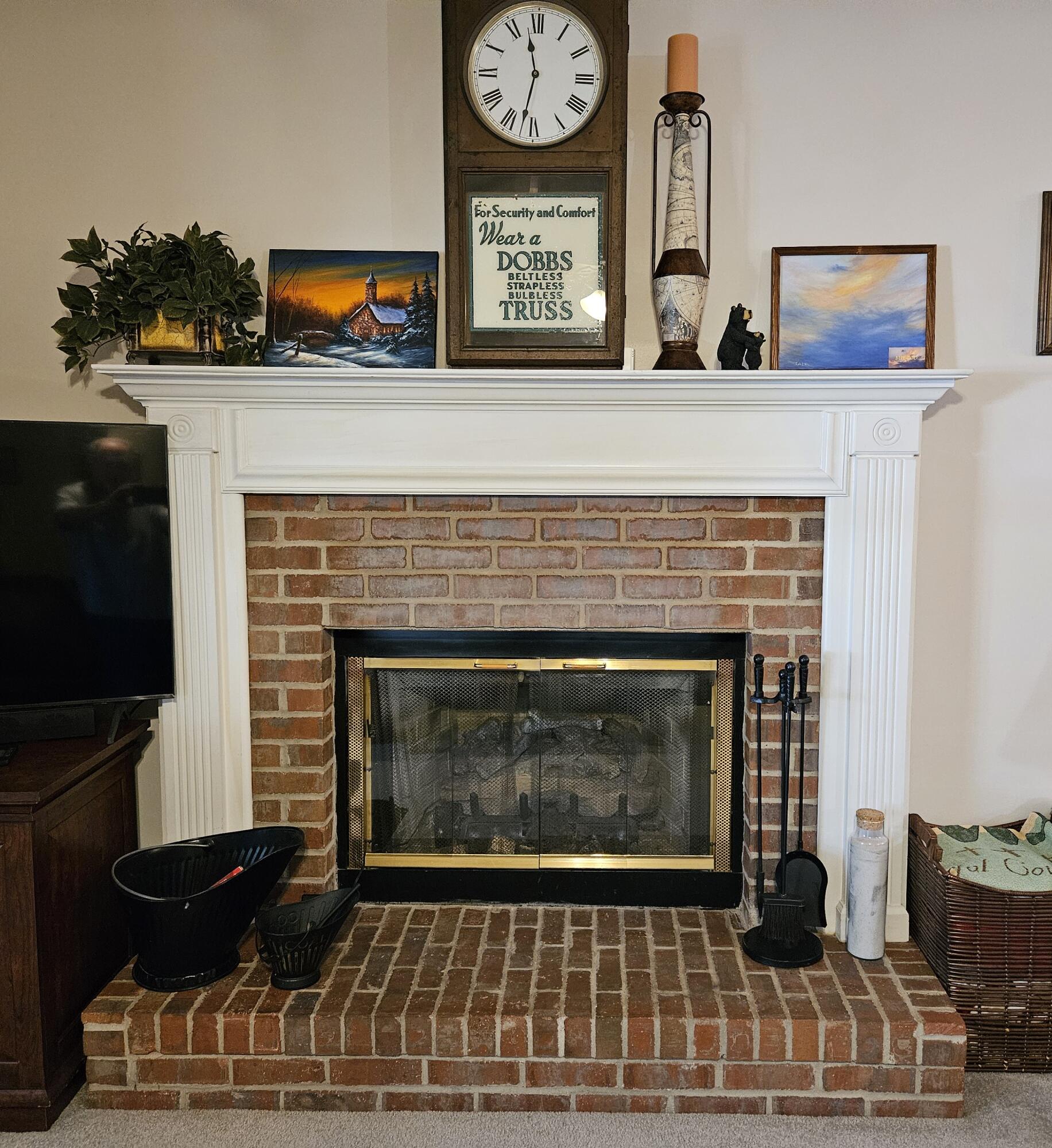 17 Sierra Lane Property Photo 6