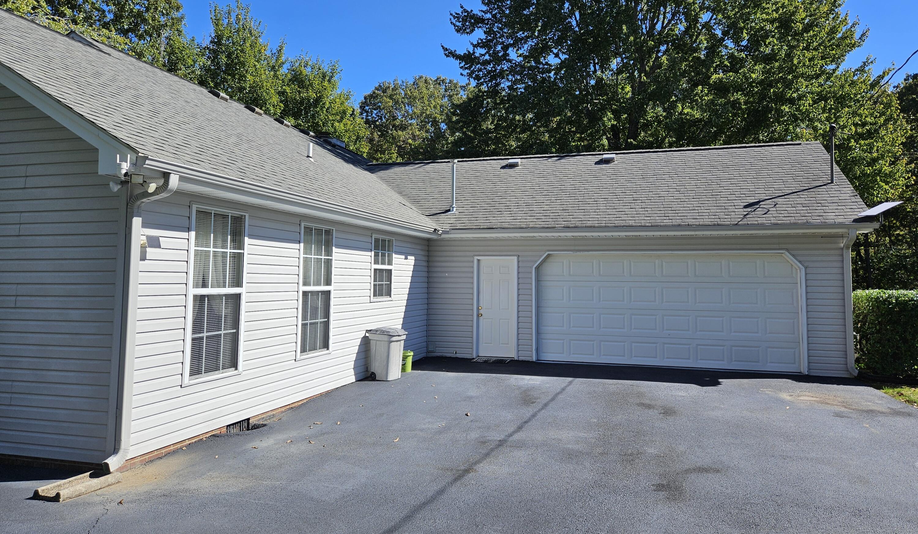 17 Sierra Lane Property Photo 18