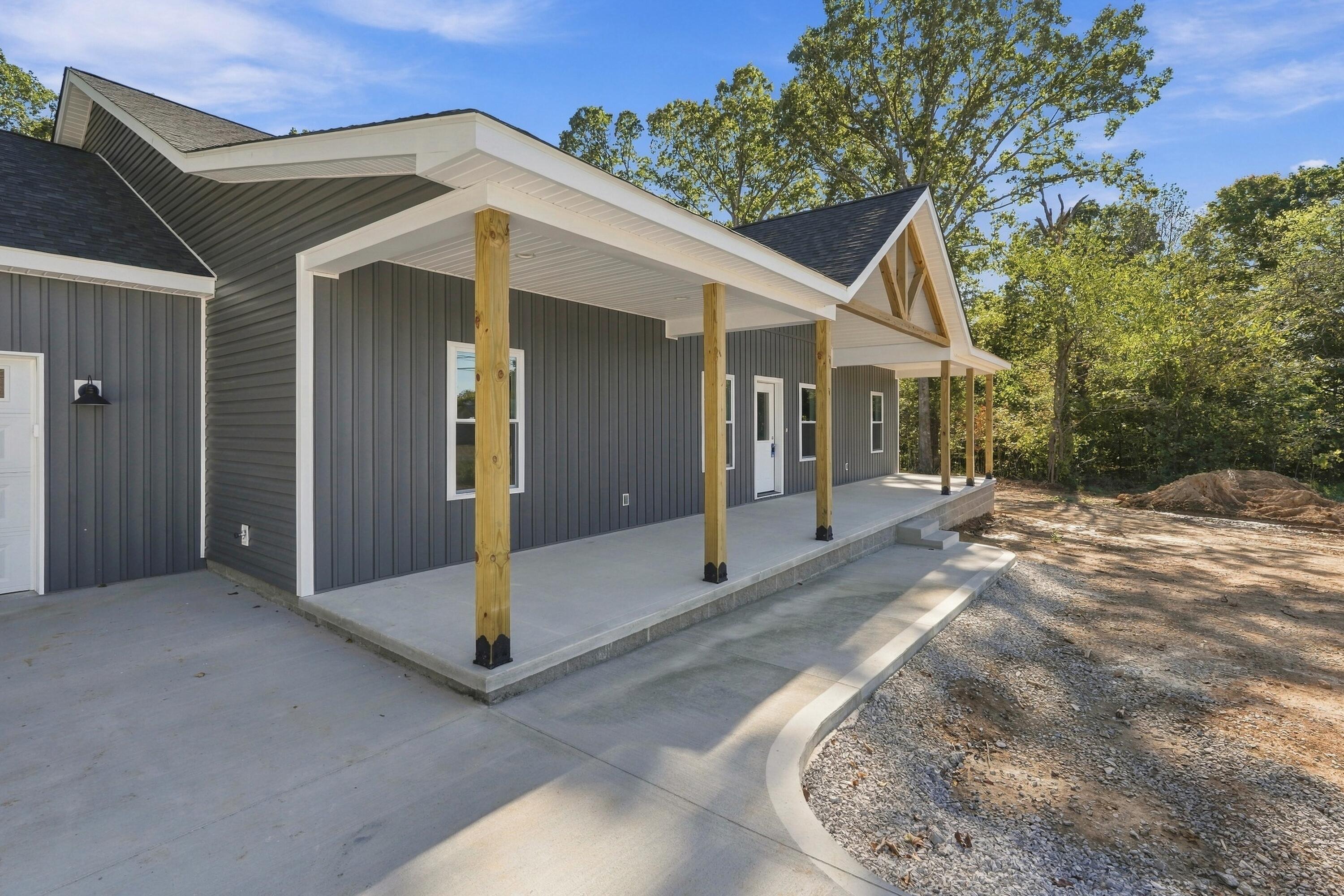 1561 Canton Road Property Photo 3