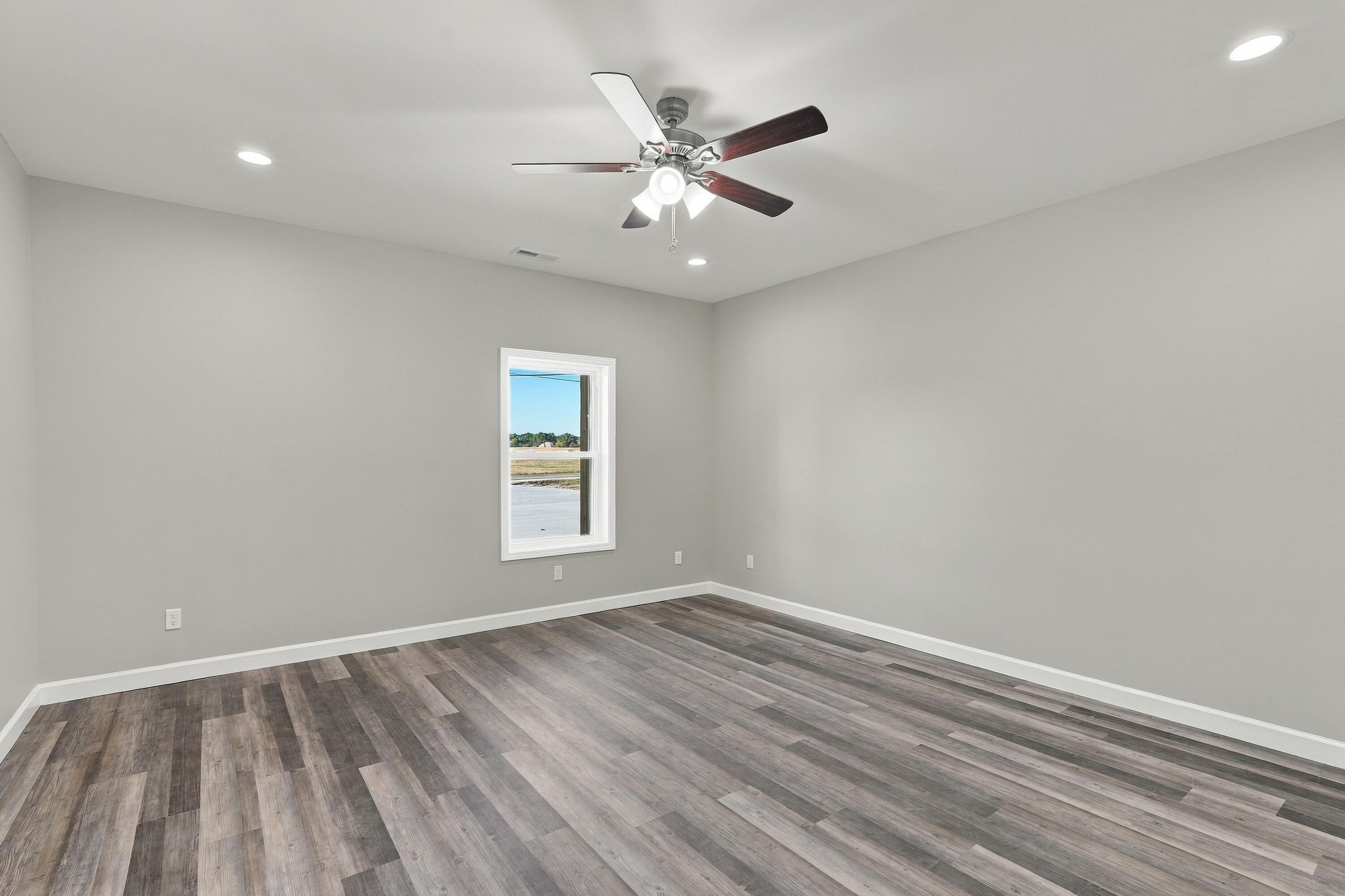 1561 Canton Road Property Photo 7