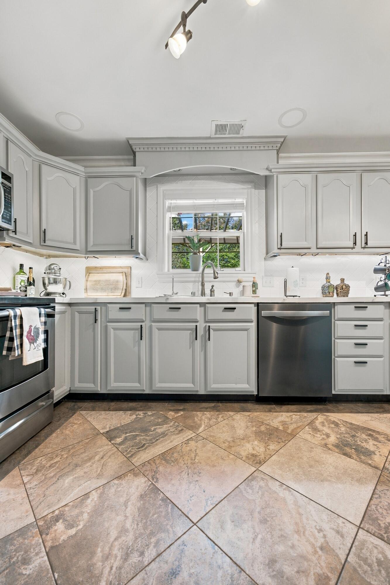 500 Williams Road Property Photo 34
