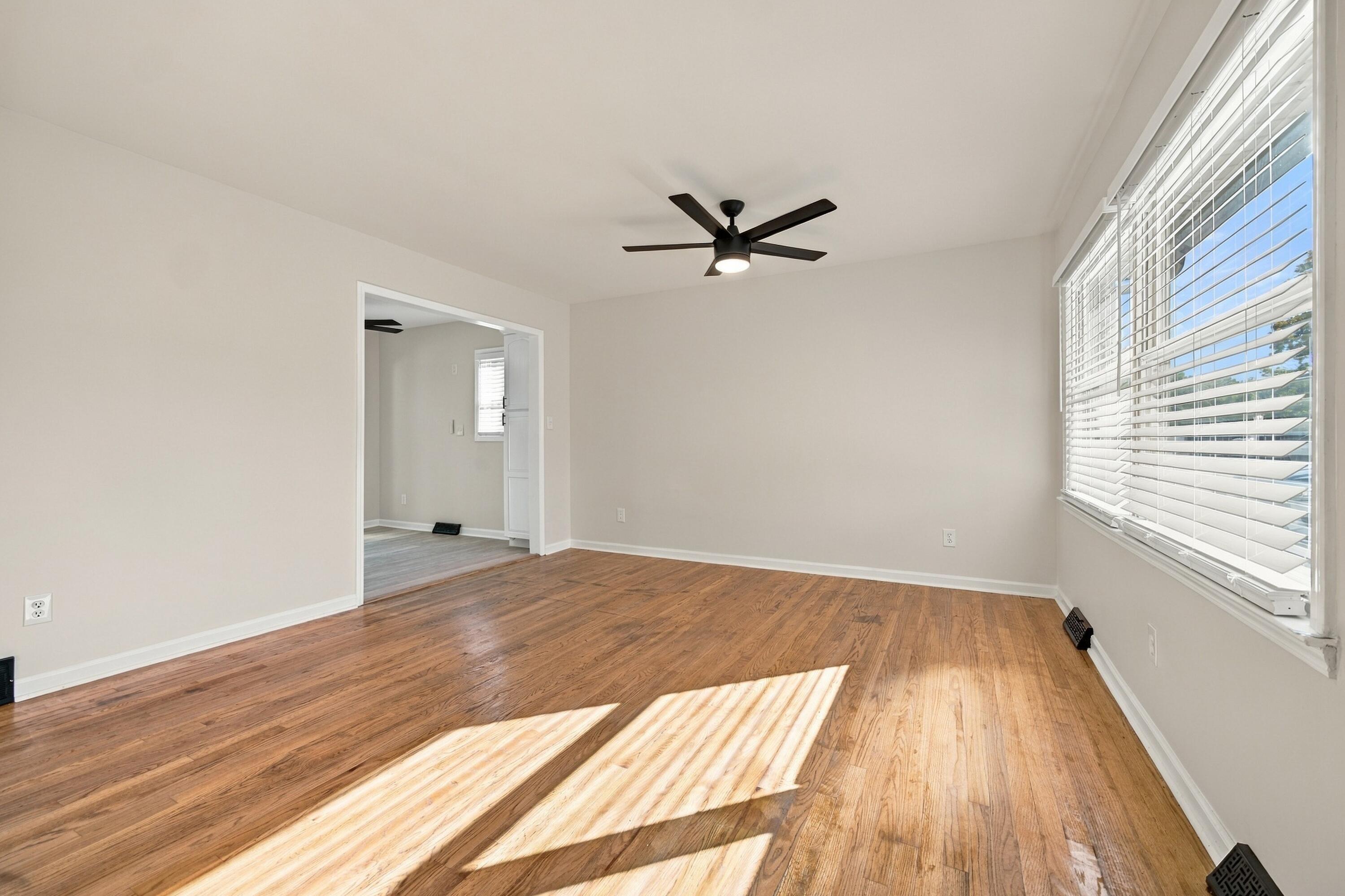 4028 Foxe Basin Road Property Photo 14