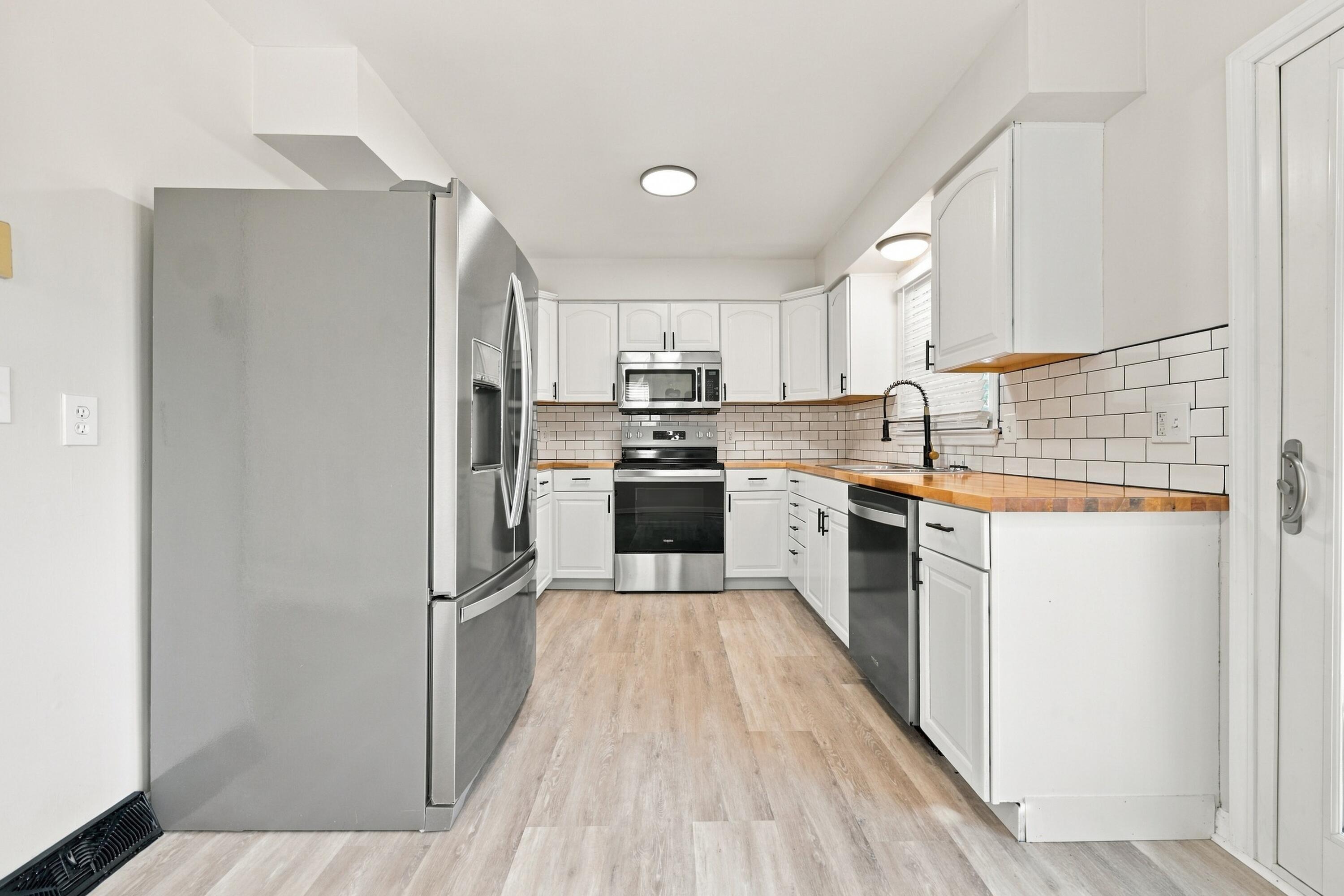 4028 Foxe Basin Road Property Photo 21