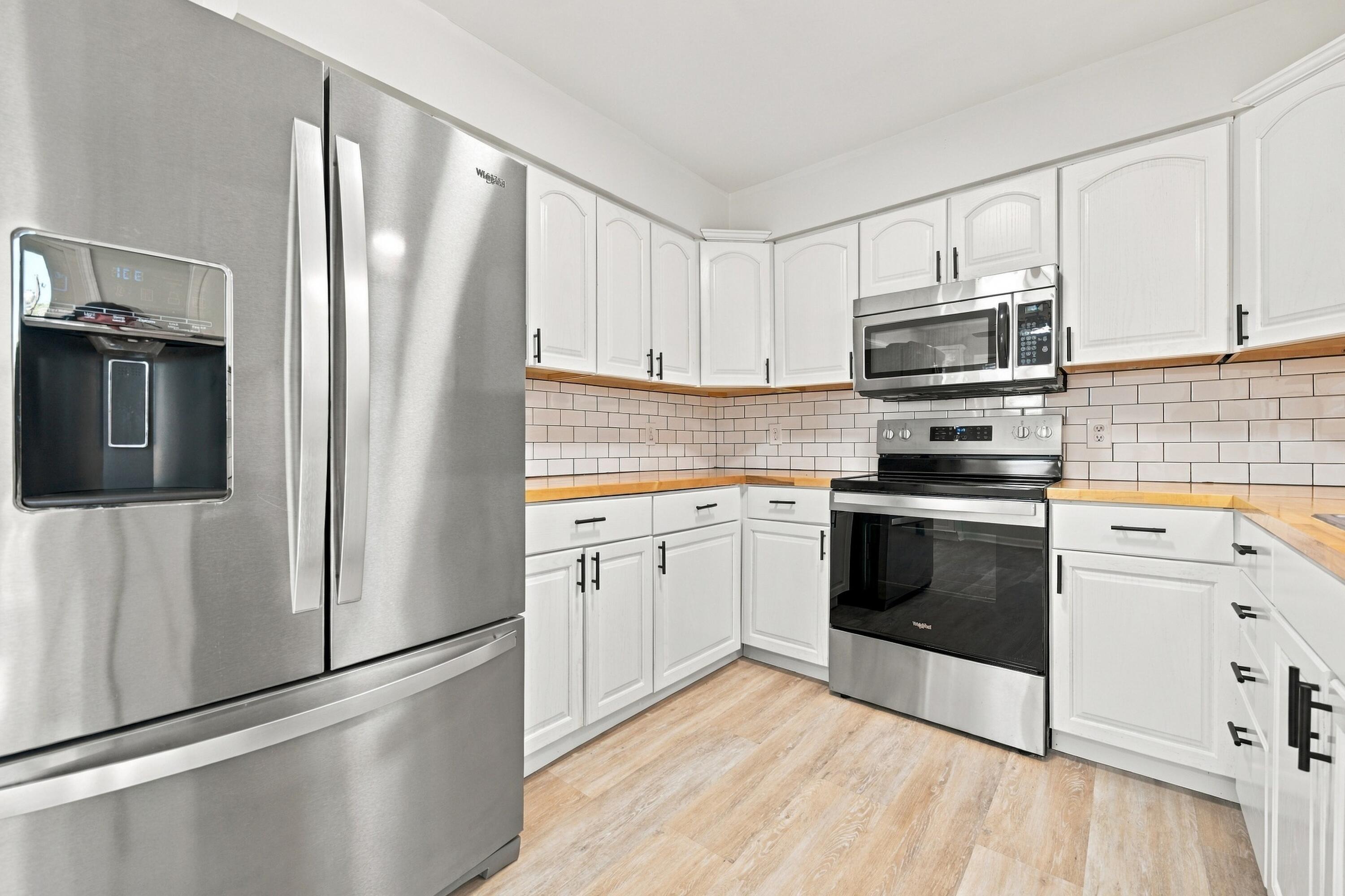 4028 Foxe Basin Road Property Photo 22