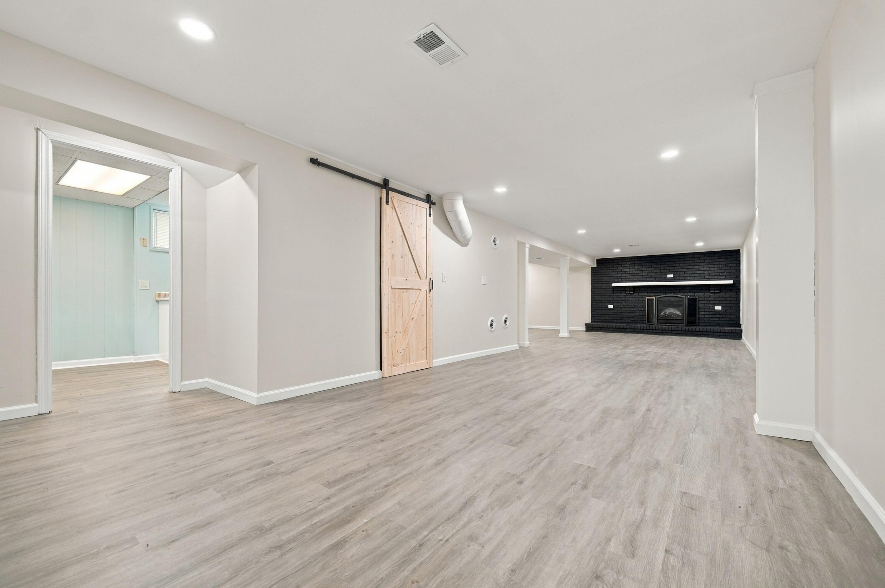 4028 Foxe Basin Road Property Photo 41