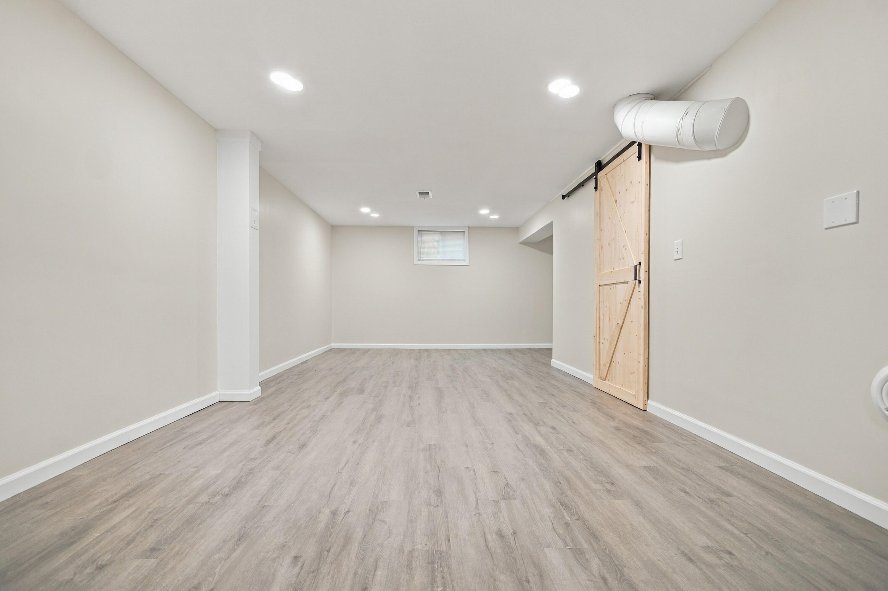 4028 Foxe Basin Road Property Photo 48