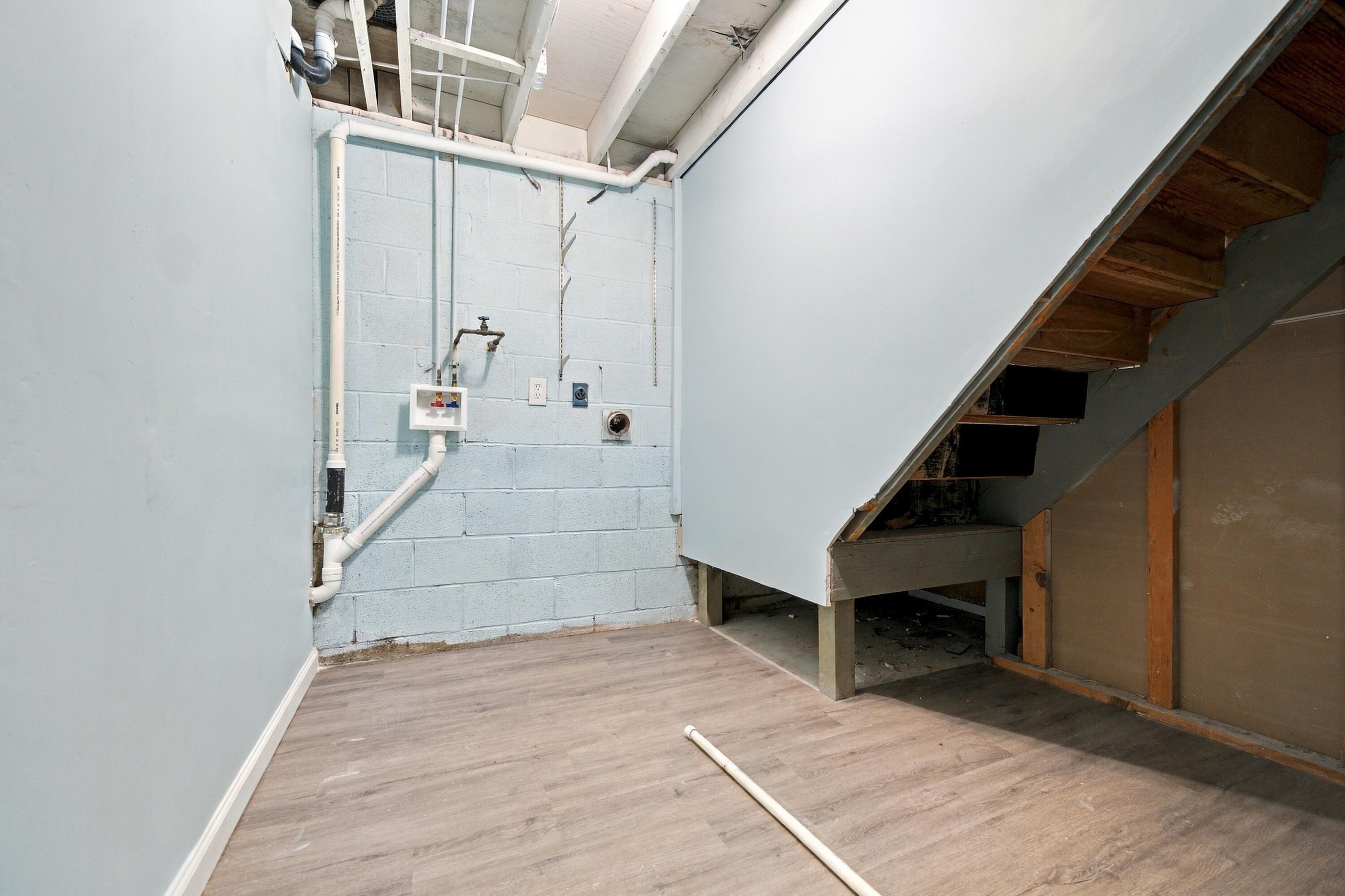 4028 Foxe Basin Road Property Photo 51