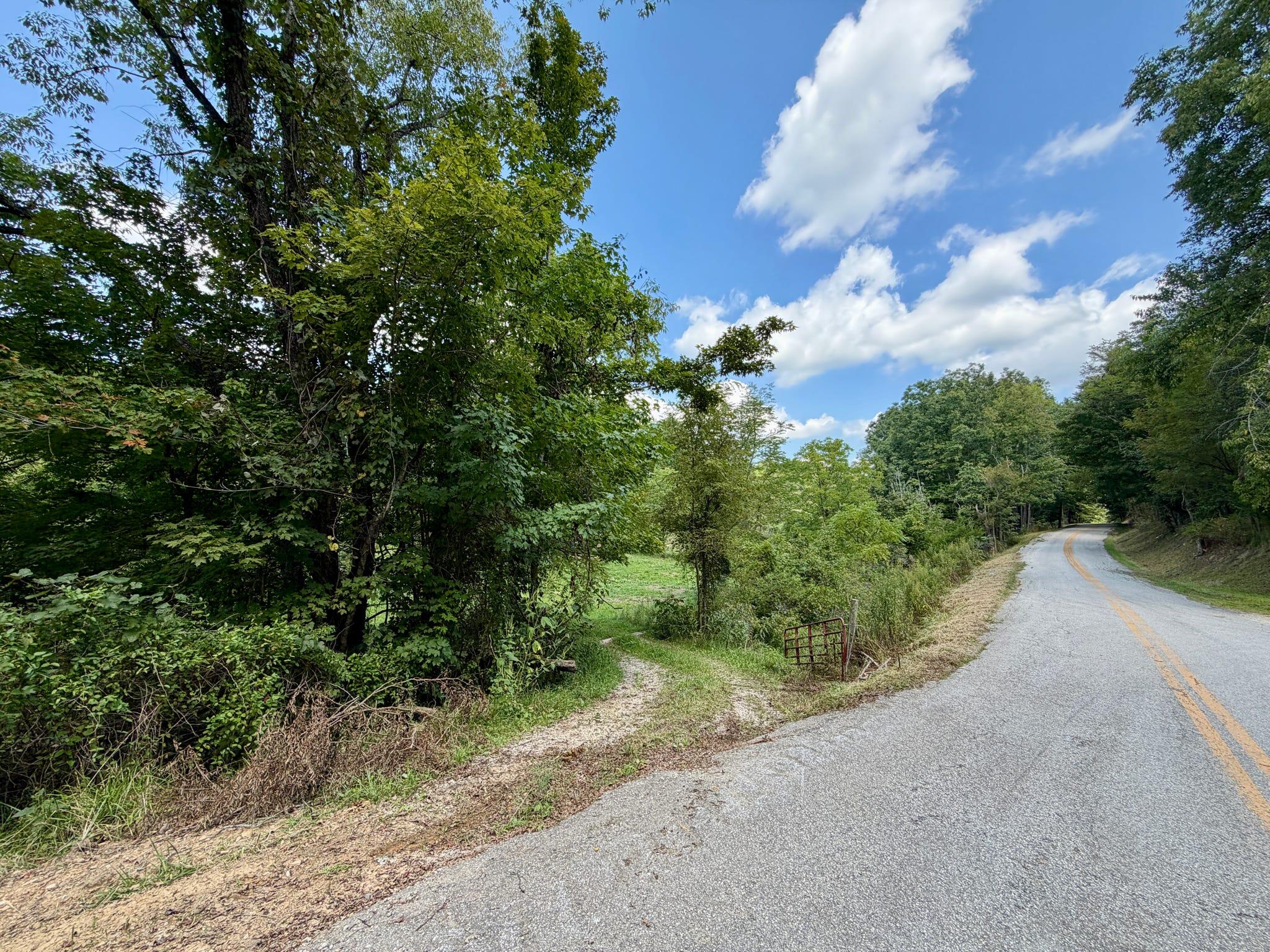 2514 Kellacey Road Property Photo 3