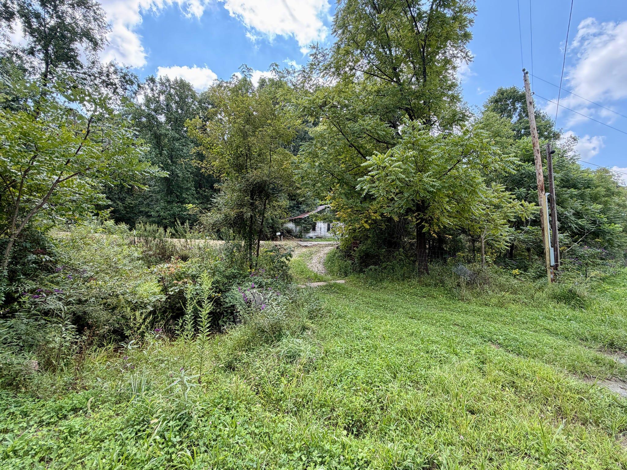 2514 Kellacey Road Property Photo 6