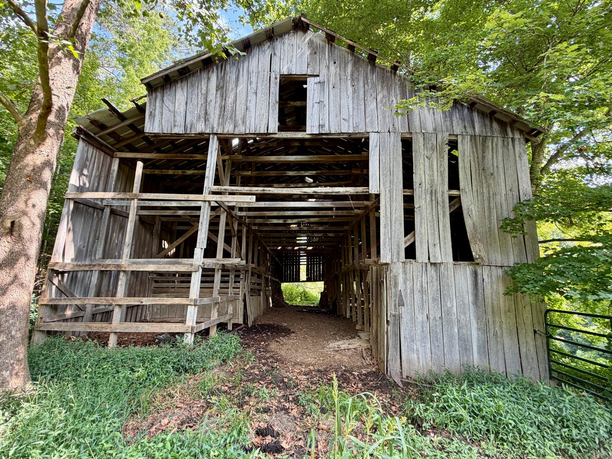 2514 Kellacey Road Property Photo 10