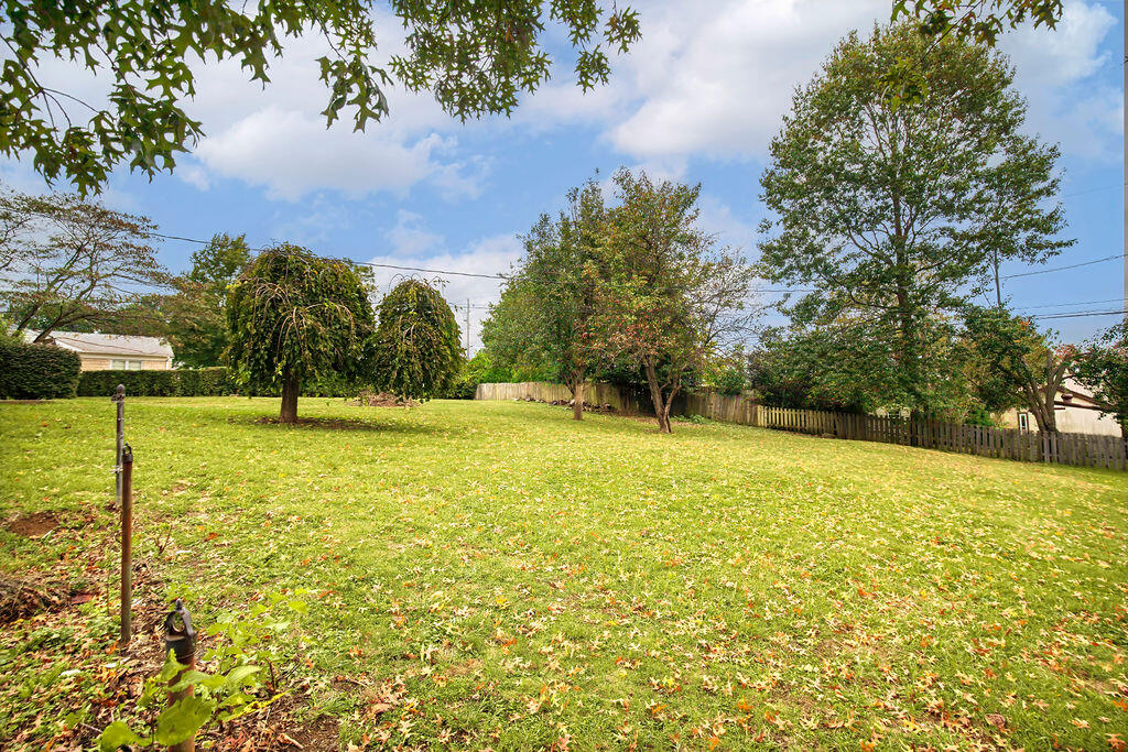 3044 Lynnwood Drive Property Photo 12