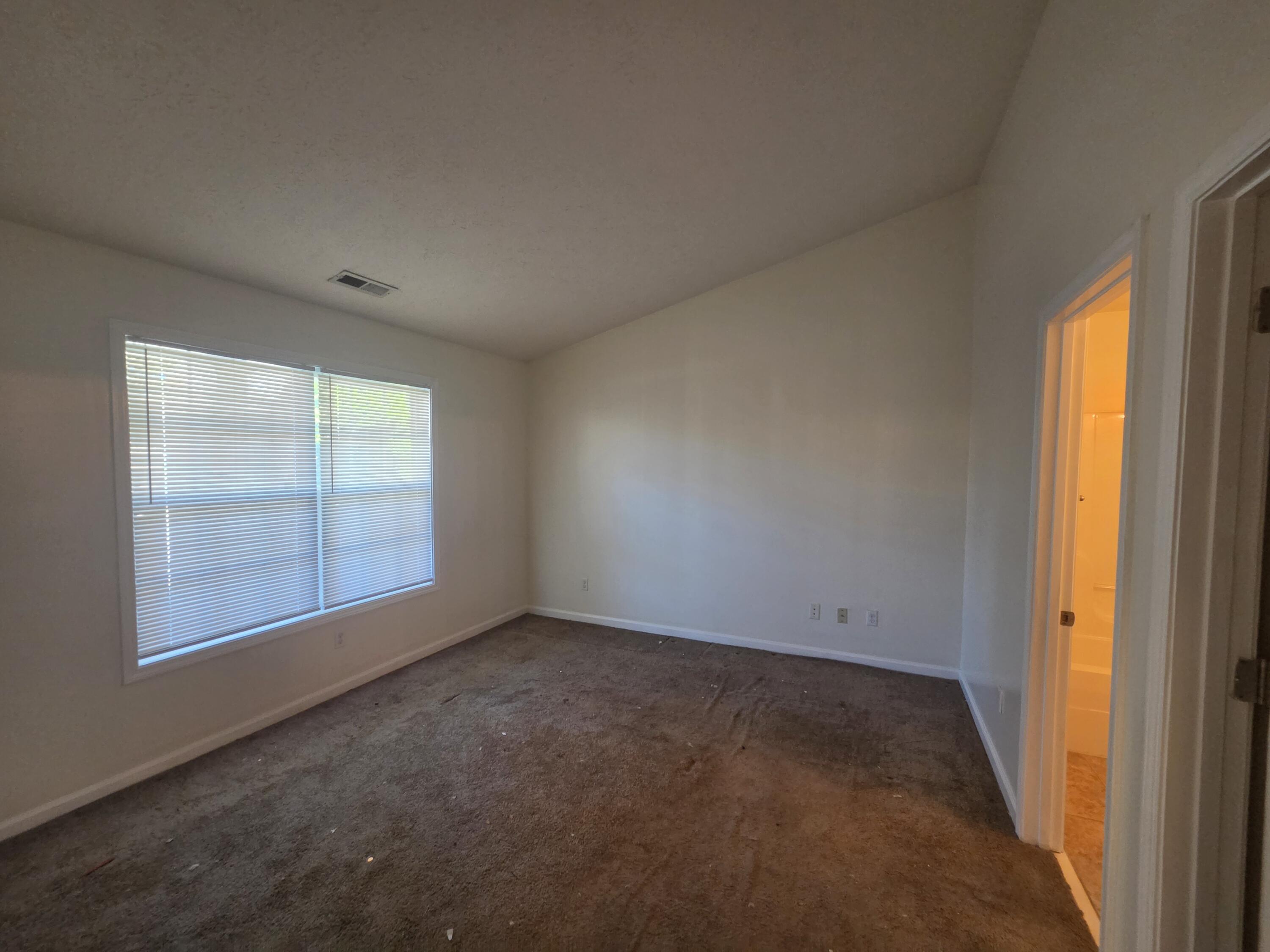 516 Lucille Drive Property Photo 3