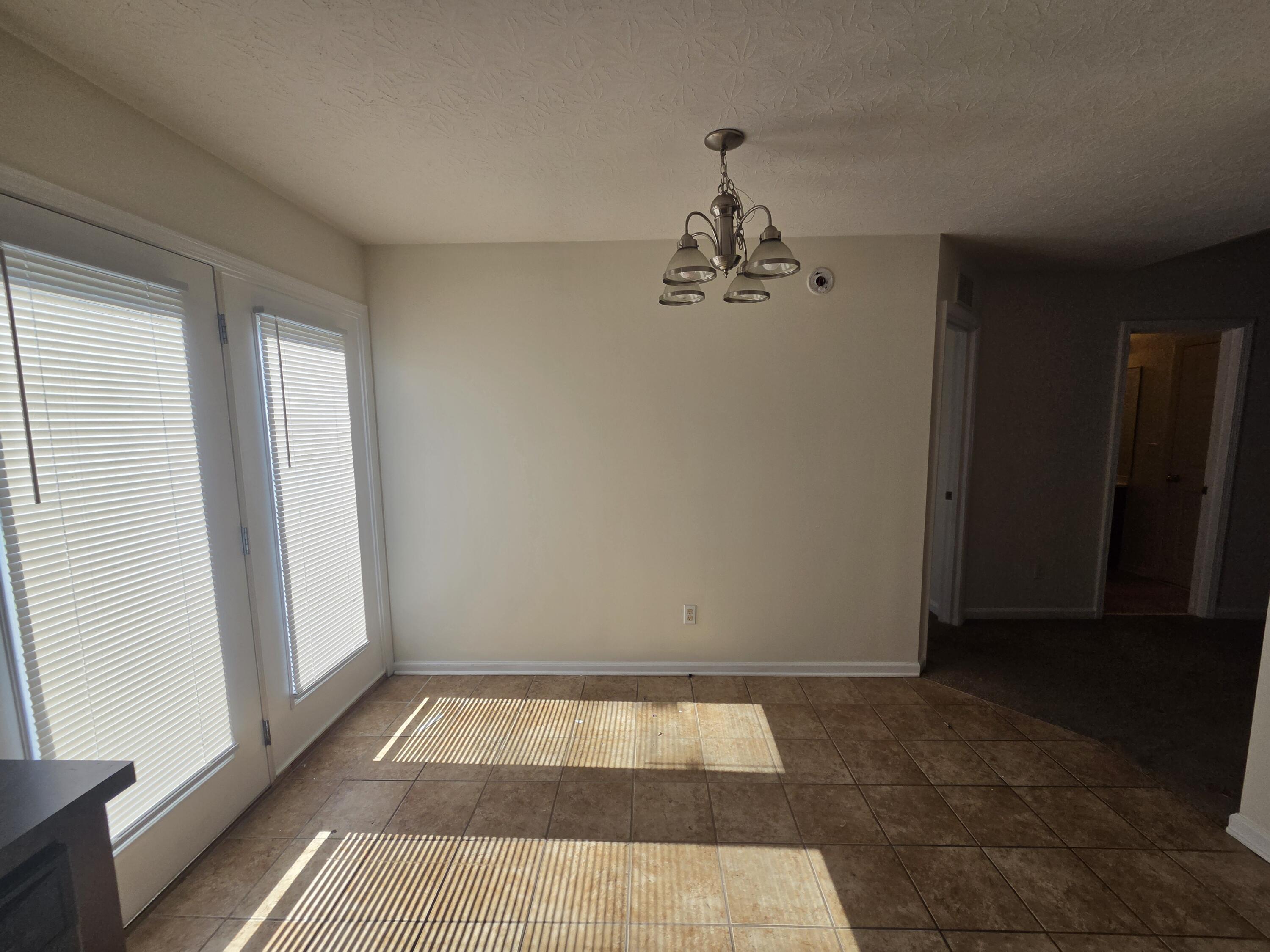516 Lucille Drive Property Photo 11