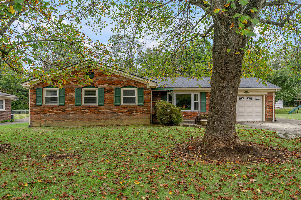 108 Westwood Drive Property Photo 1