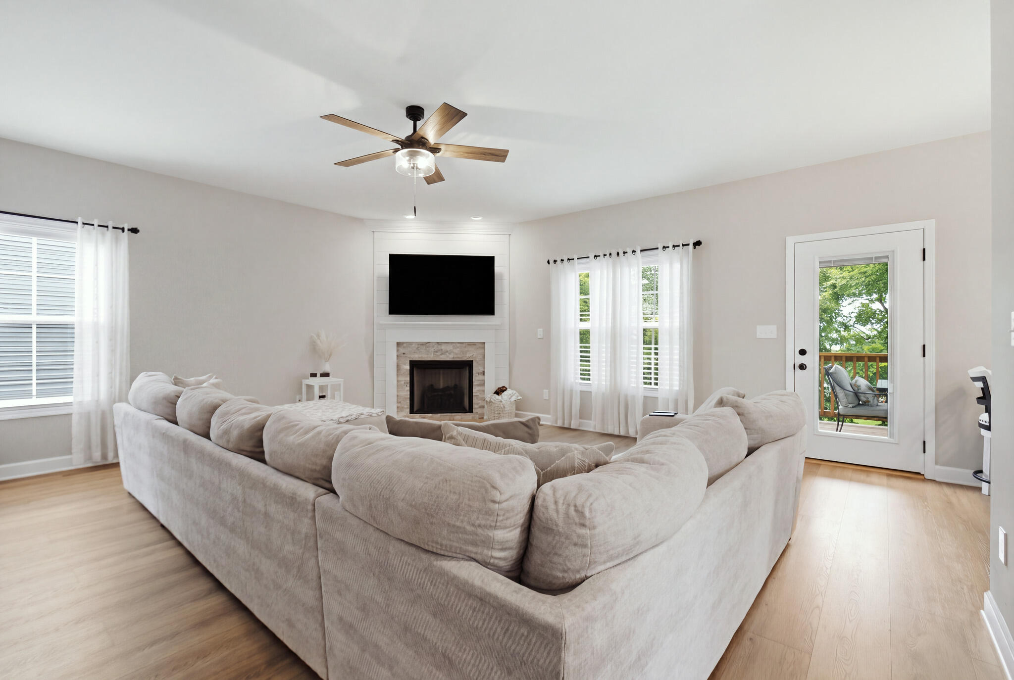143 Peaceful Landing Property Photo 10