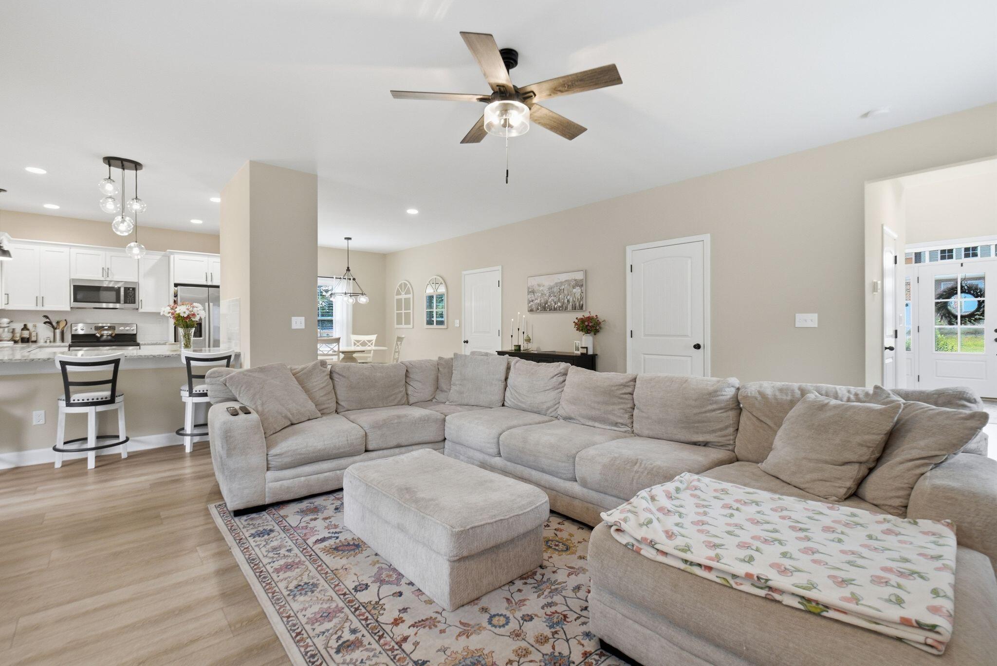 143 Peaceful Landing Property Photo 13