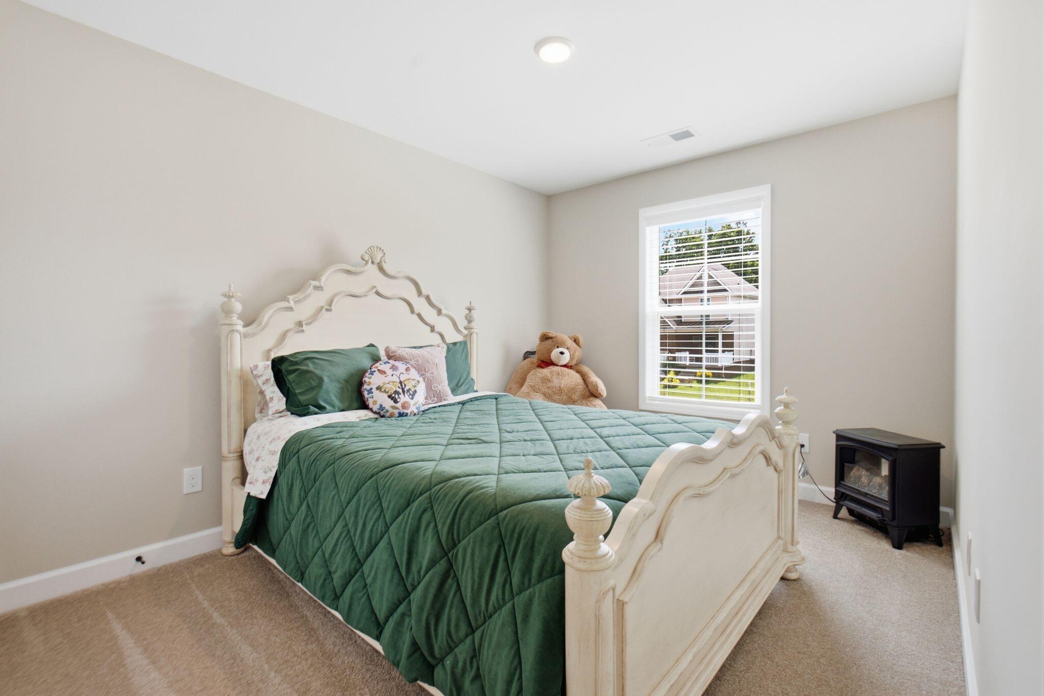 143 Peaceful Landing Property Photo 39