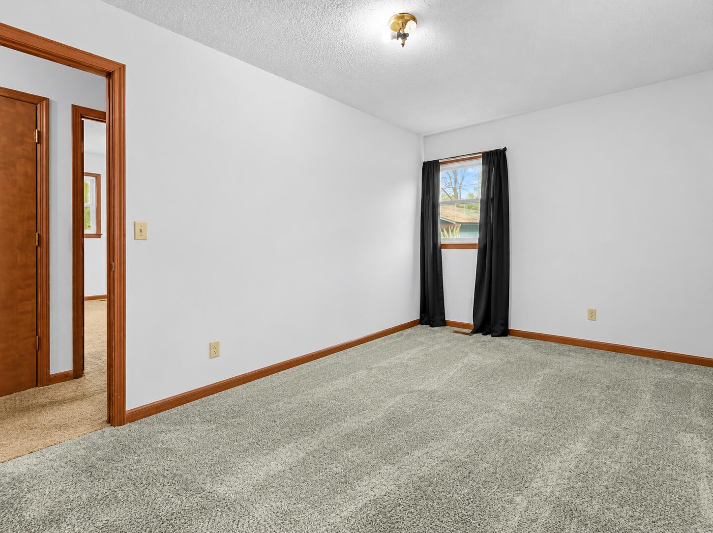1633 Highland Road Property Photo 34
