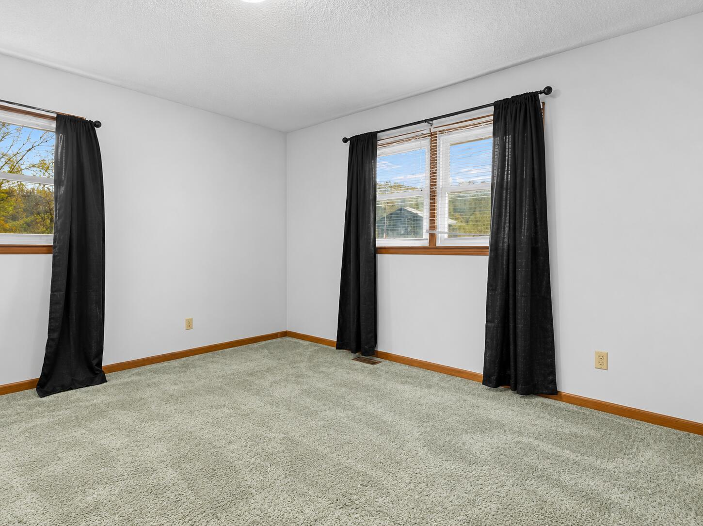 1633 Highland Road Property Photo 35