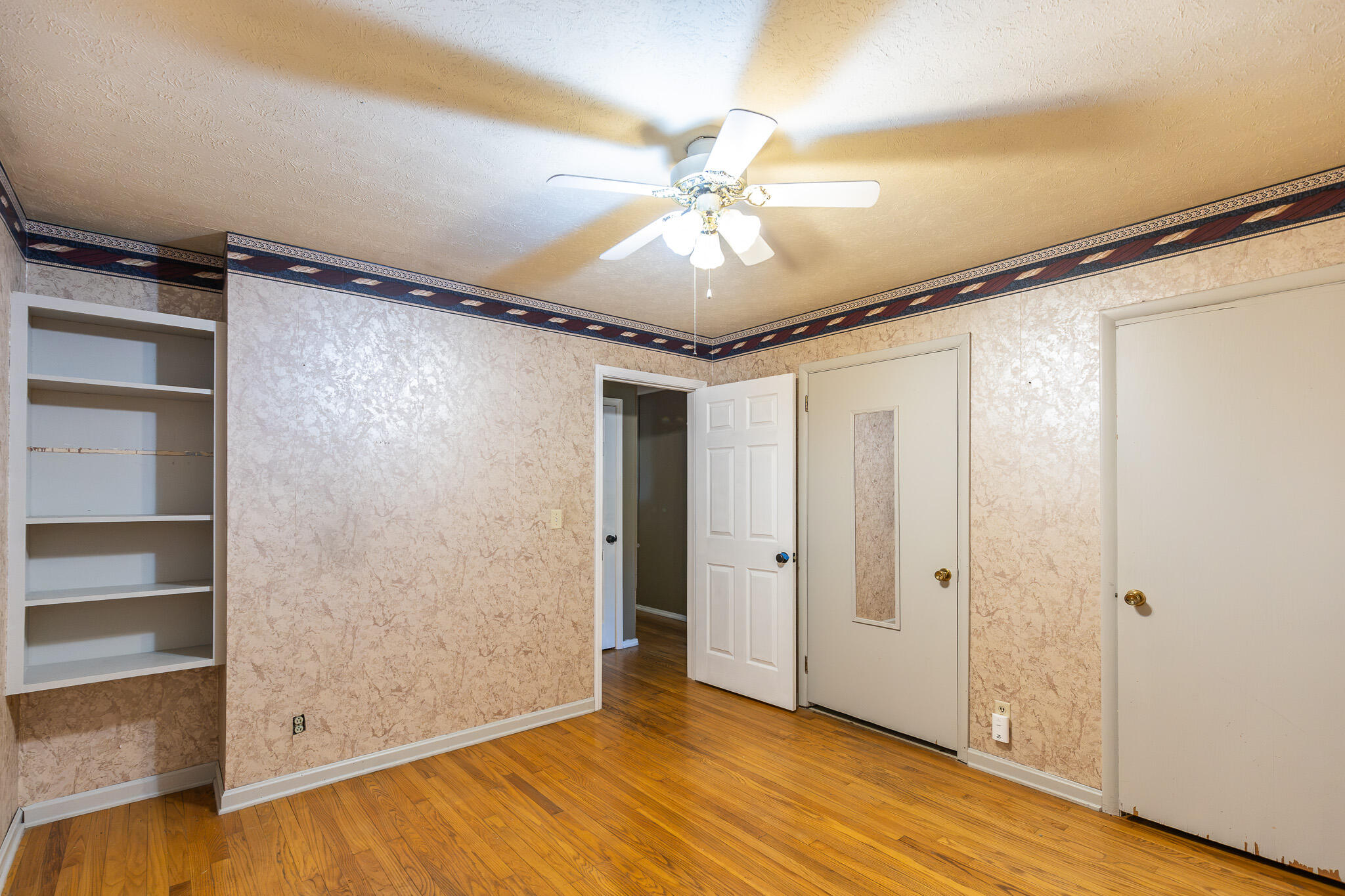 619 Hemlock Street Property Photo 19