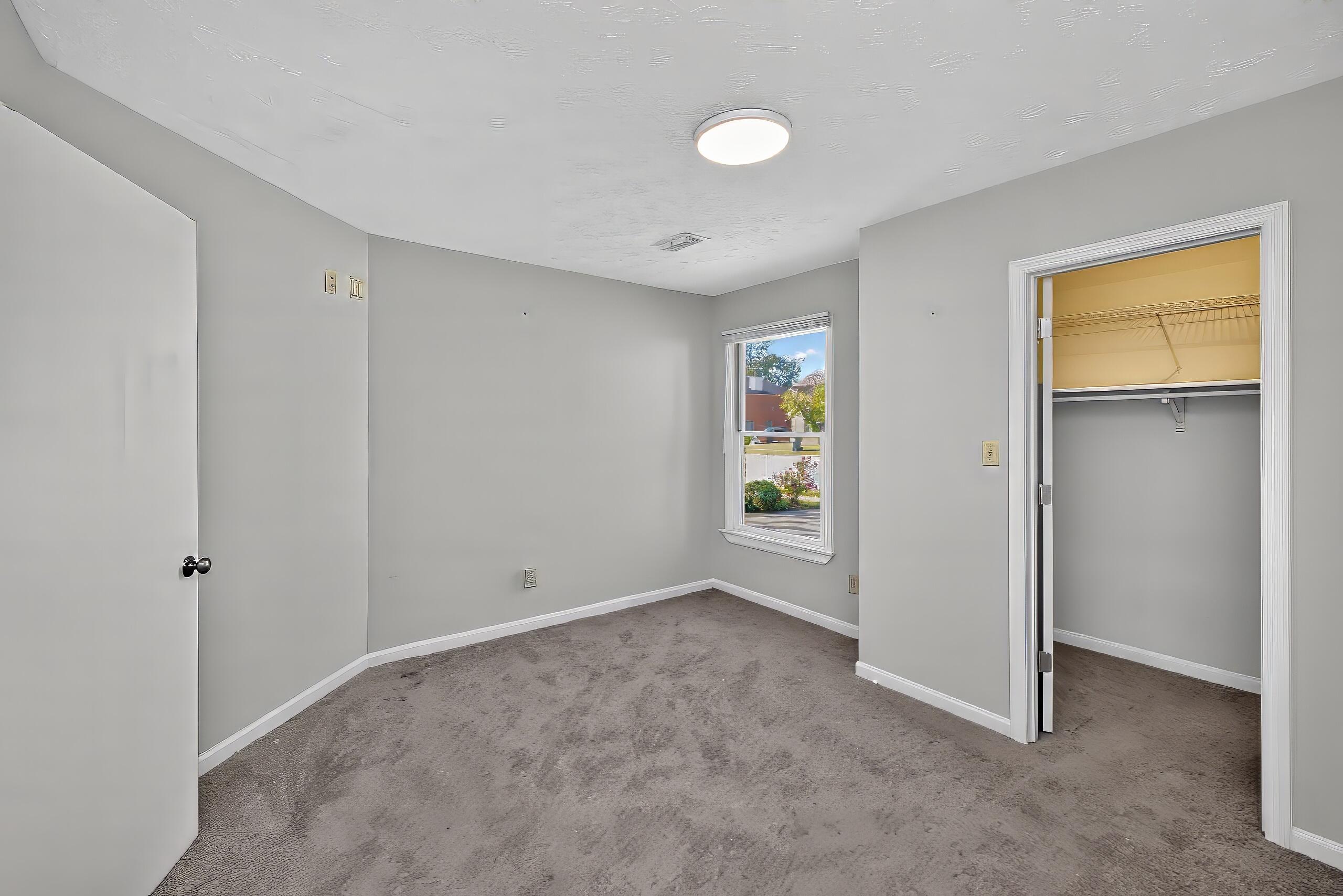 1641 Crossen Way Property Photo 16