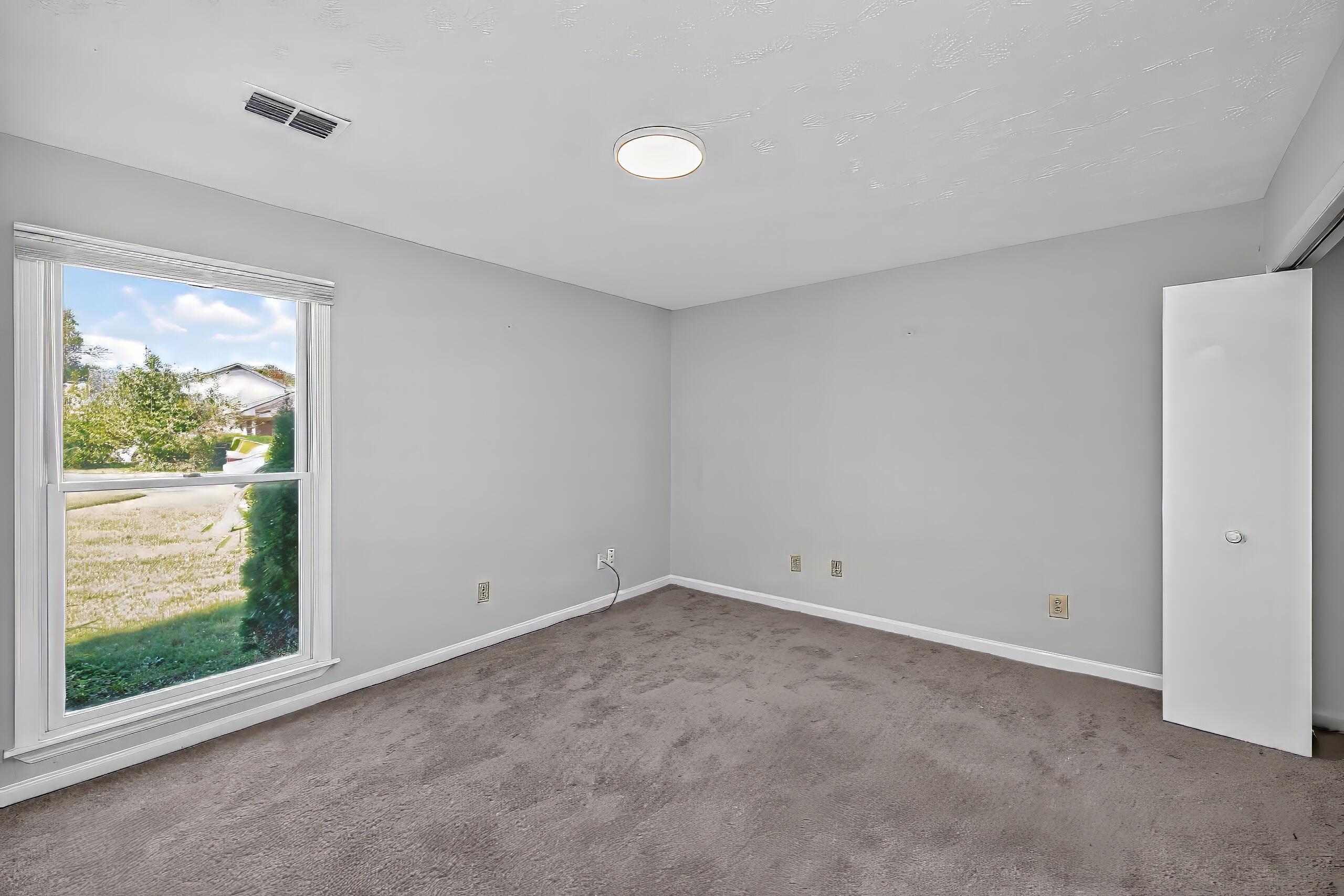 1641 Crossen Way Property Photo 19
