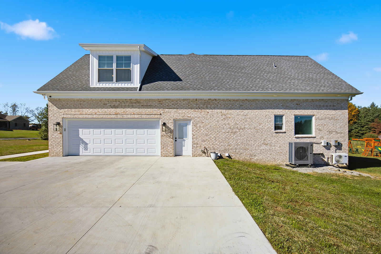 129 Wellington Lane Property Photo 30