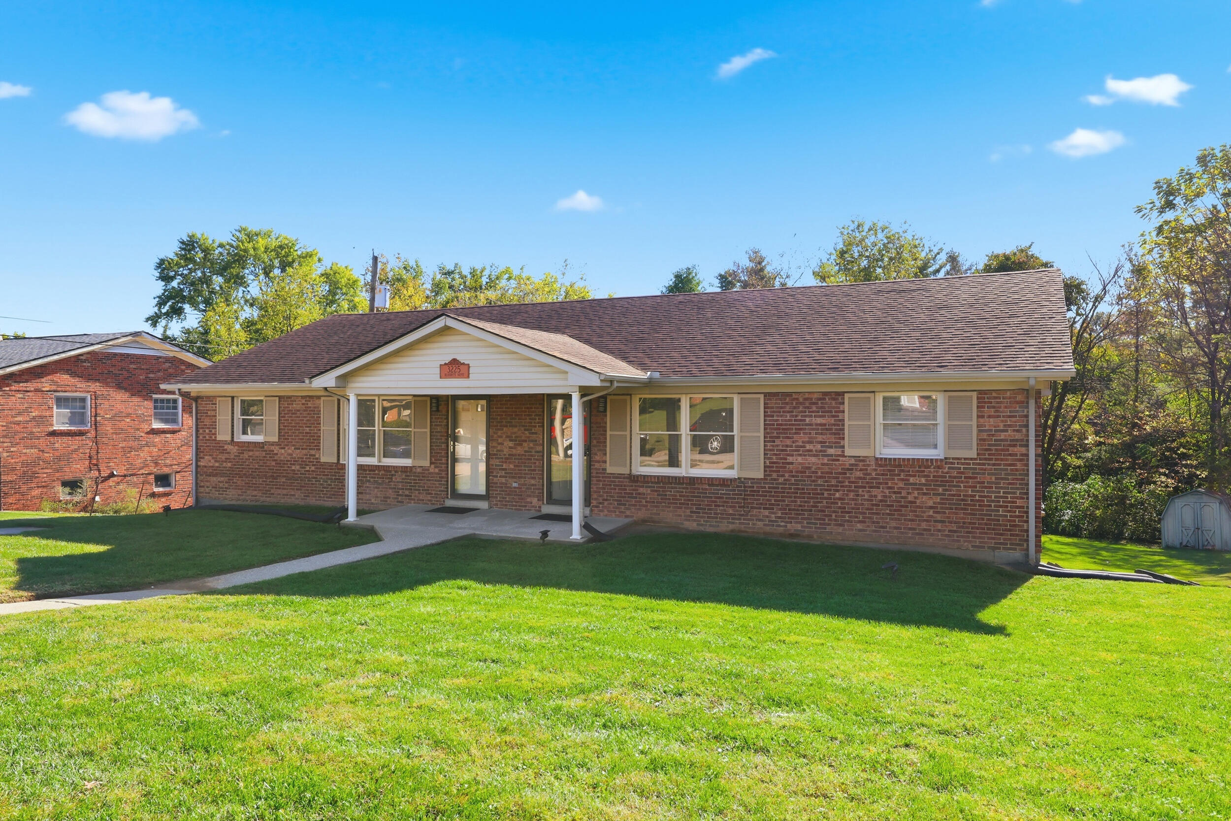 3225 Mammoth Drive Property Photo 4