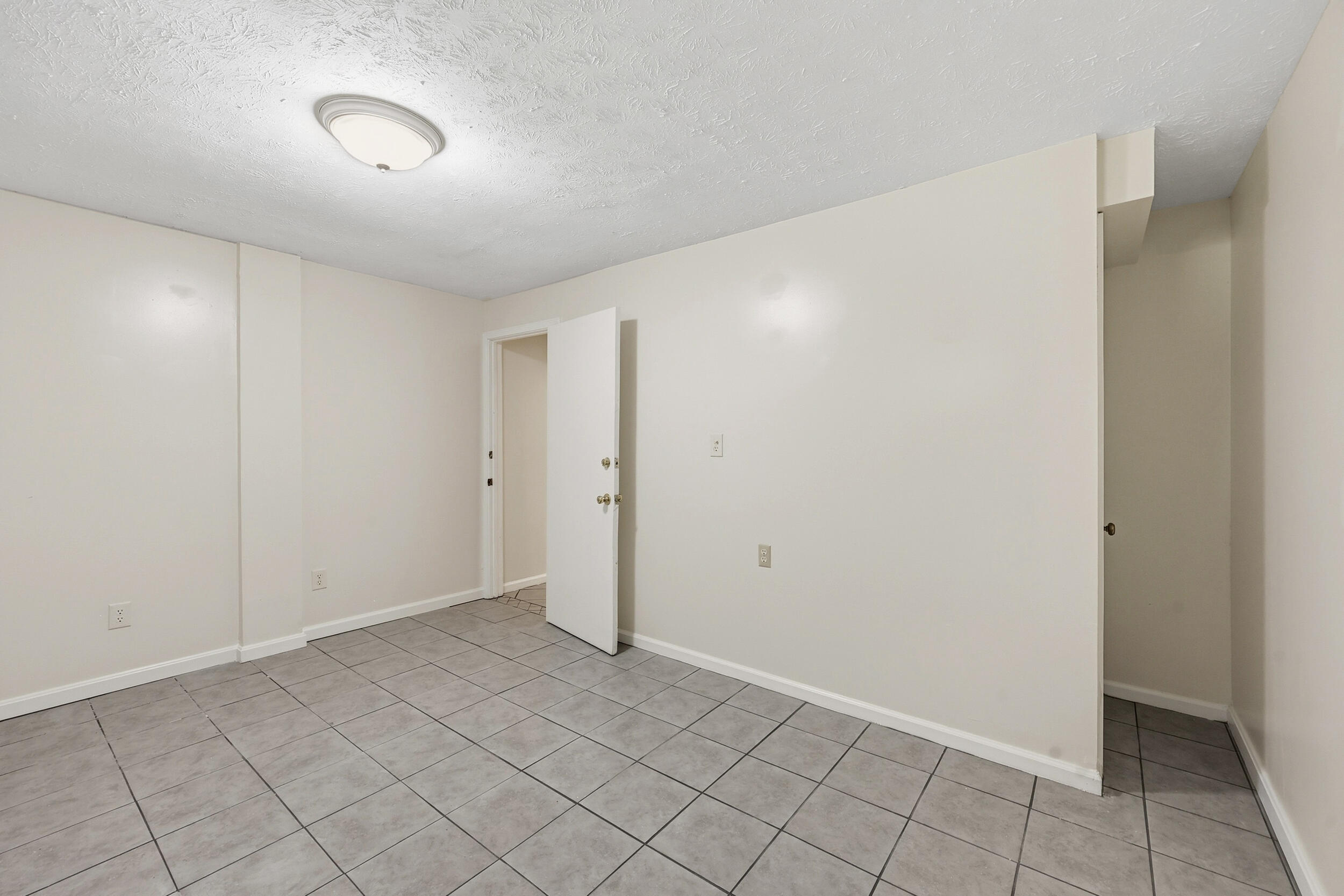 3225 Mammoth Drive Property Photo 15