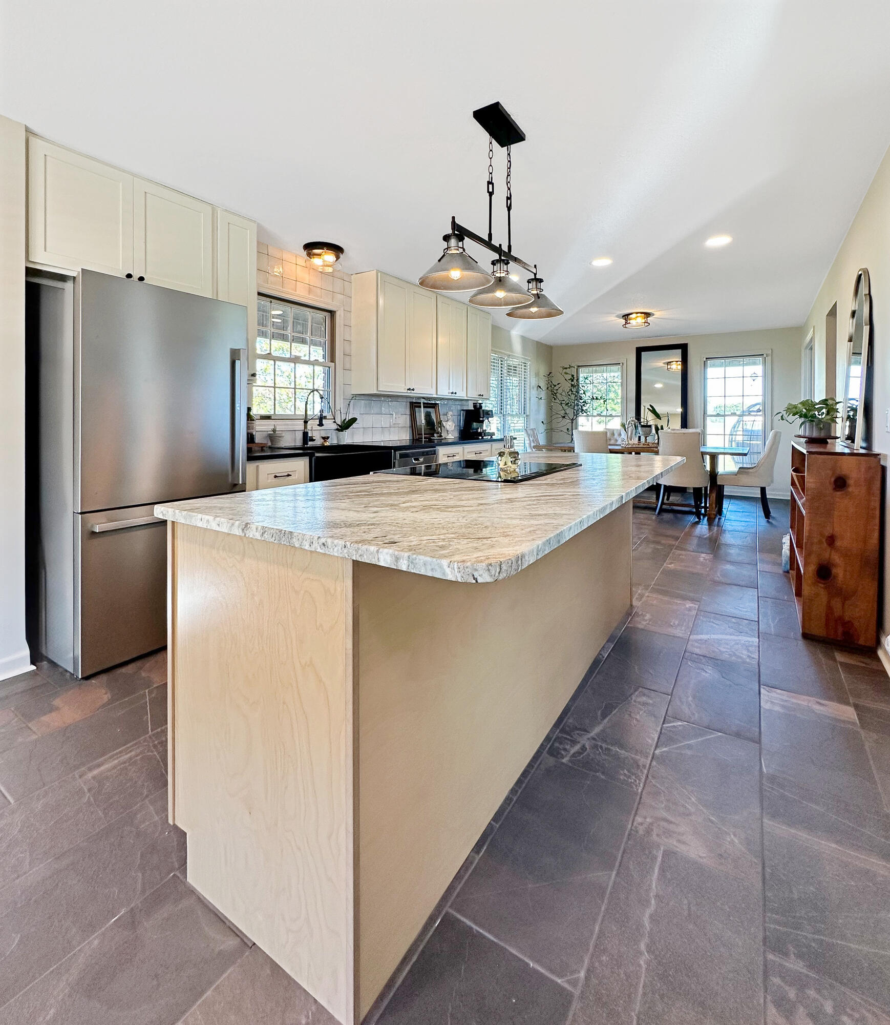 3873 Van Cleave Road Property Photo 16