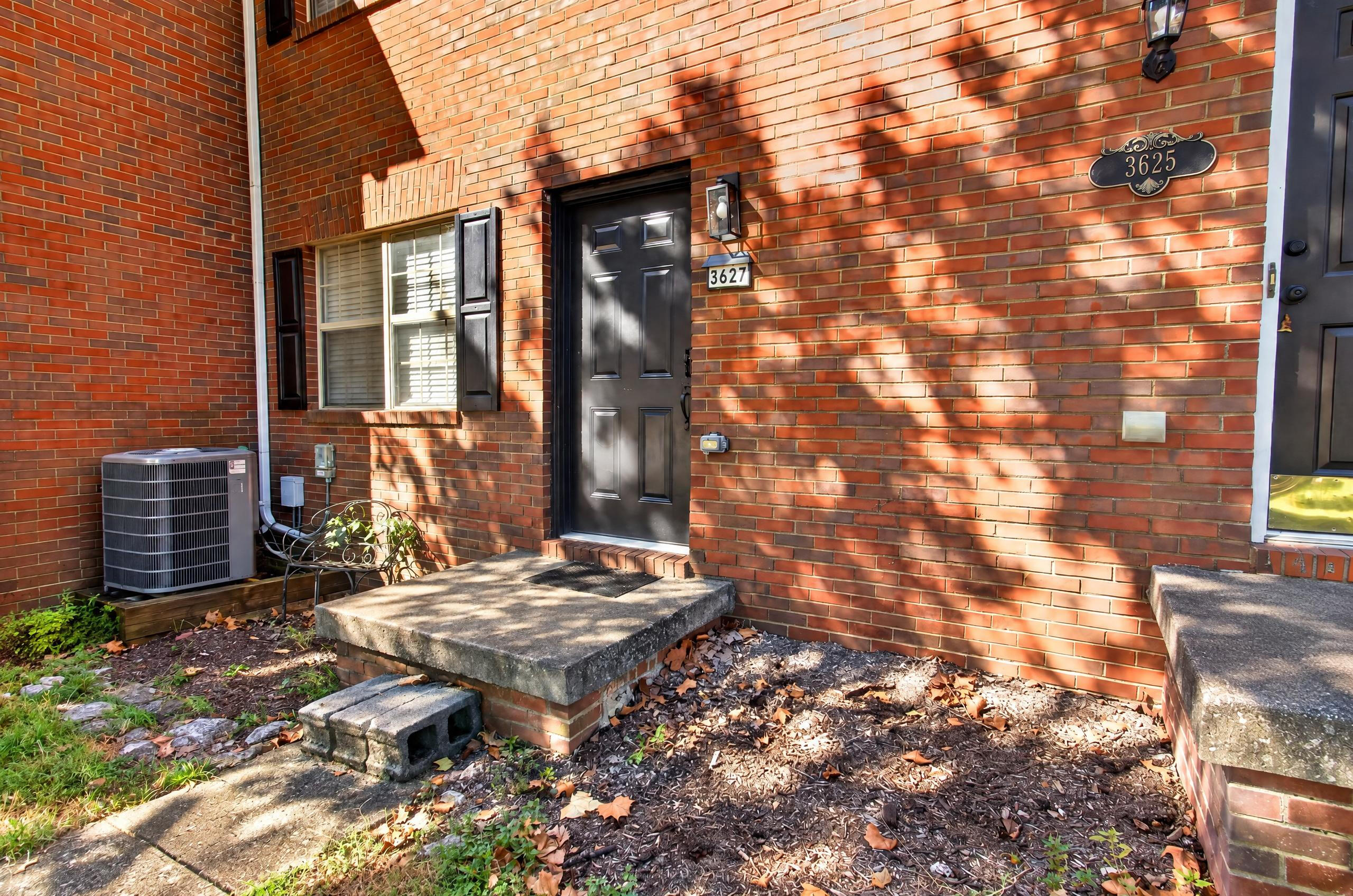 3627 Keystone Court Property Photo 8