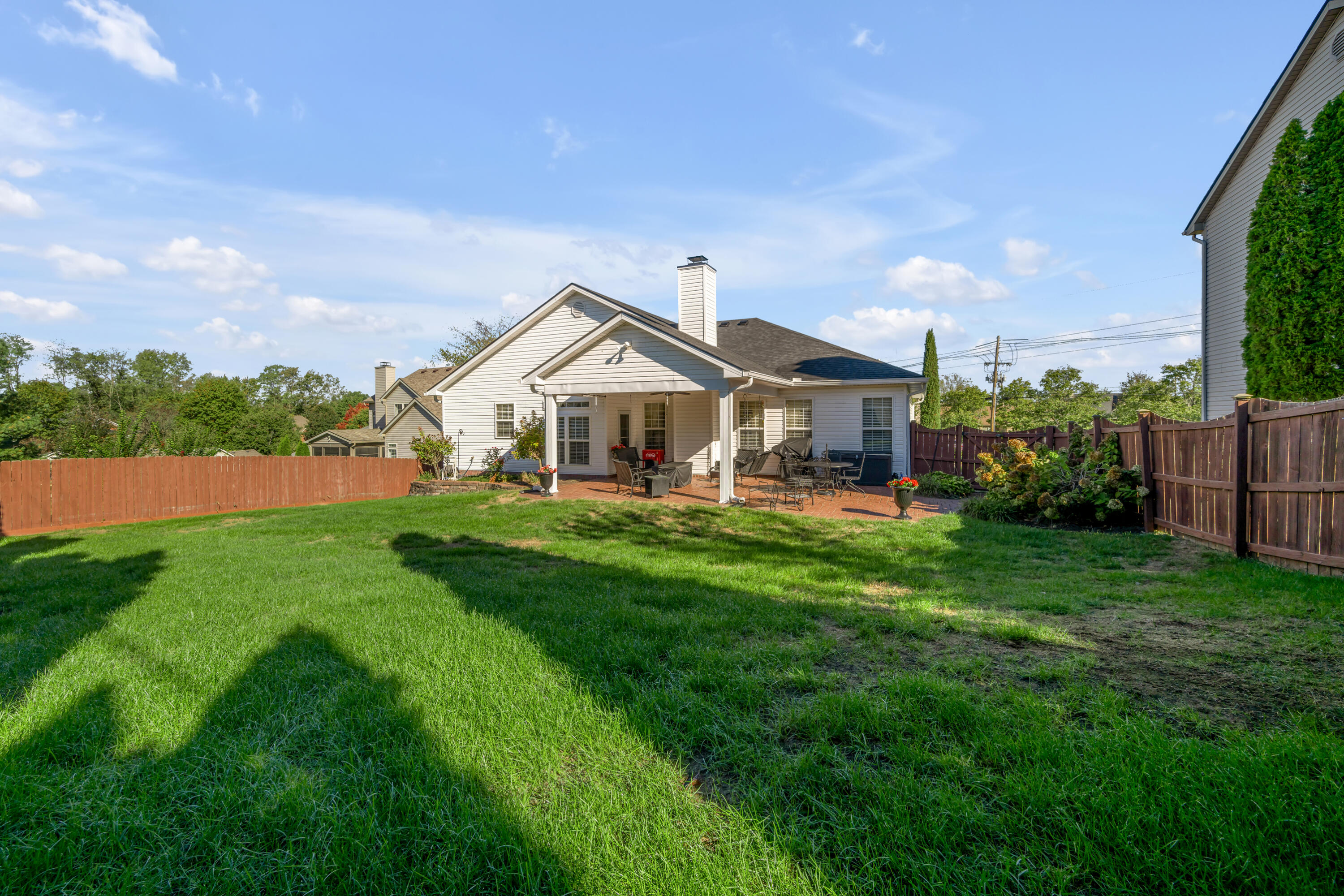 404 Southpoint Drive Property Photo 45