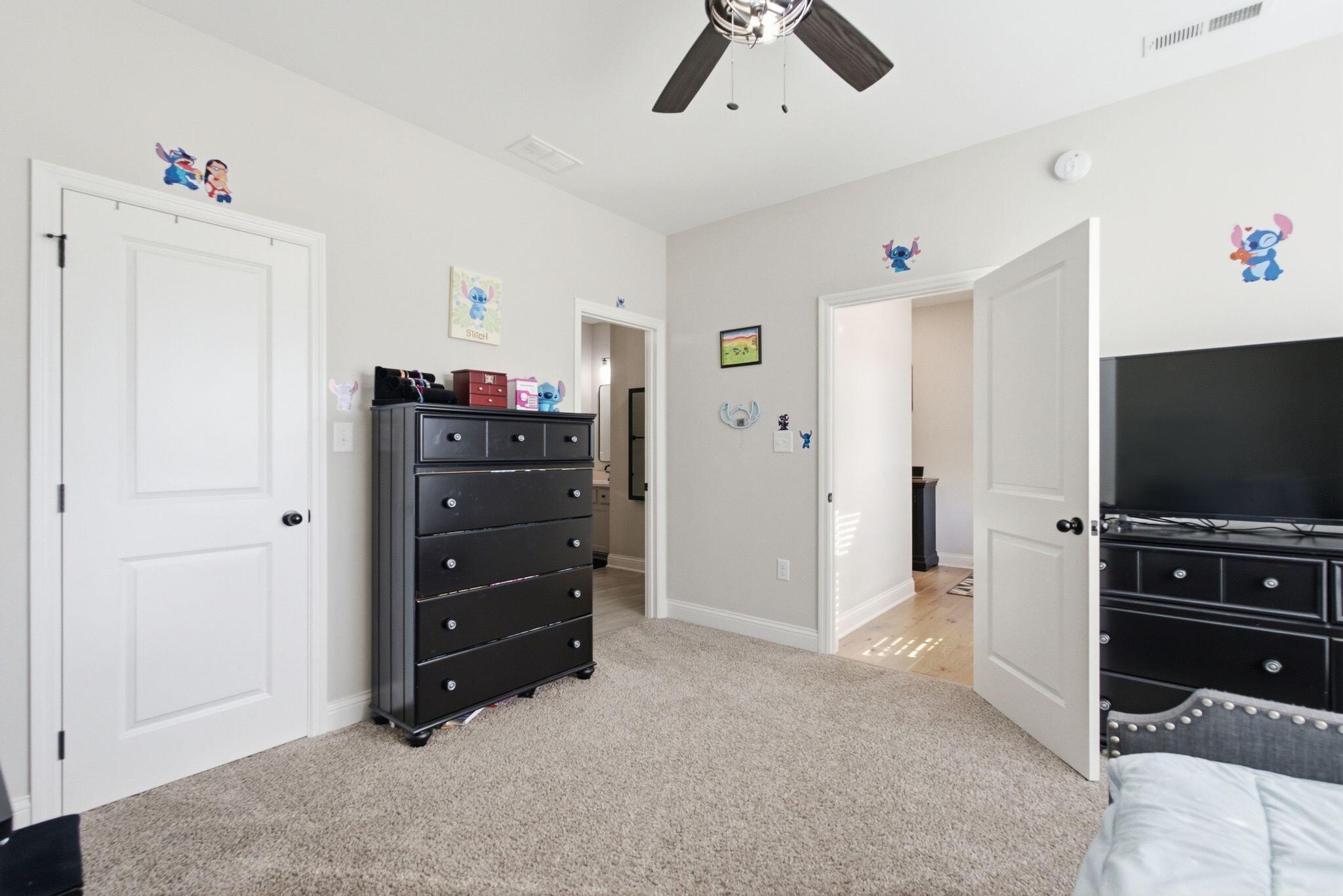 1001 Mission Drive Property Photo 12