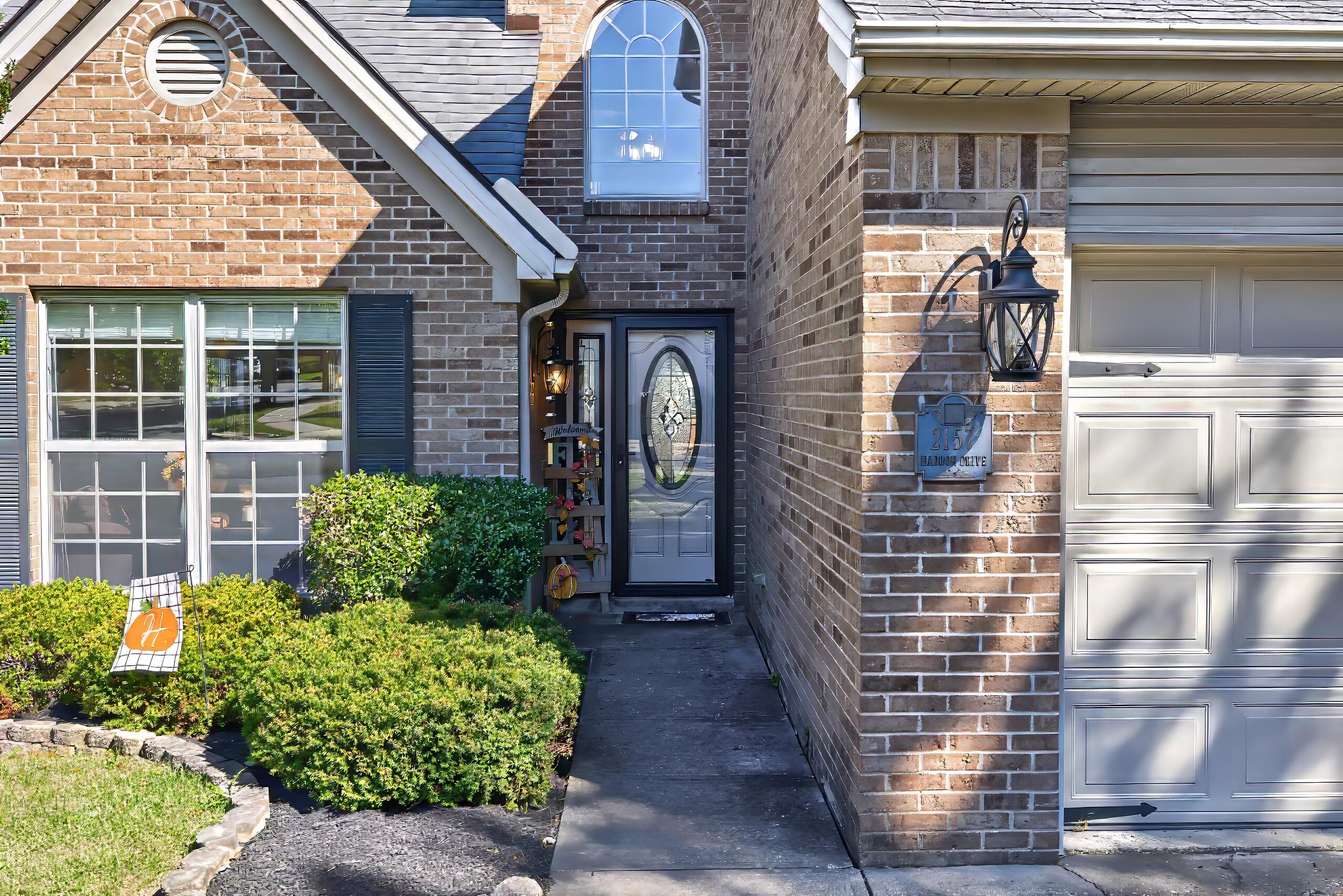 2157 Haddon Drive Property Photo 4