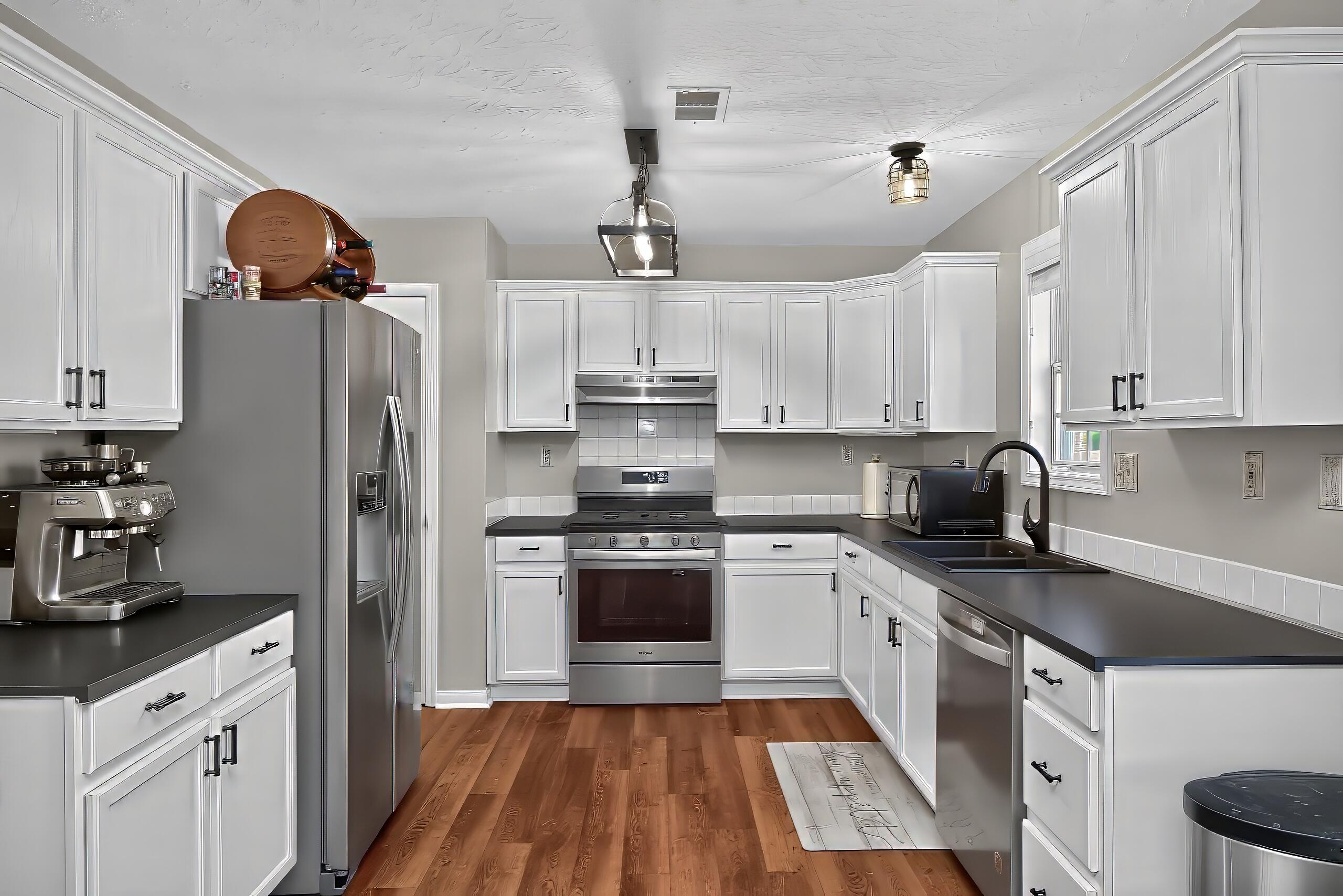 2157 Haddon Drive Property Photo 14