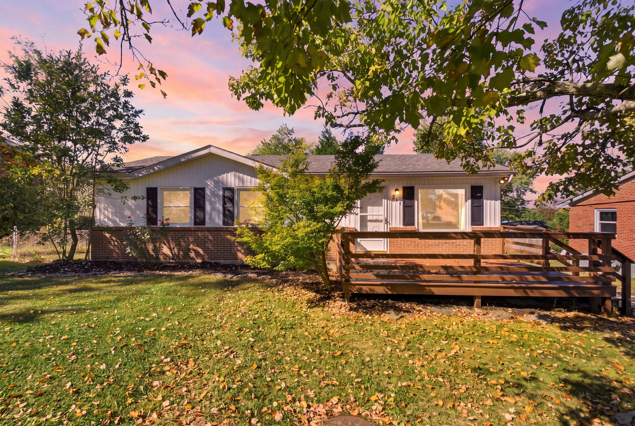 211 Brookfield Drive Property Photo 38