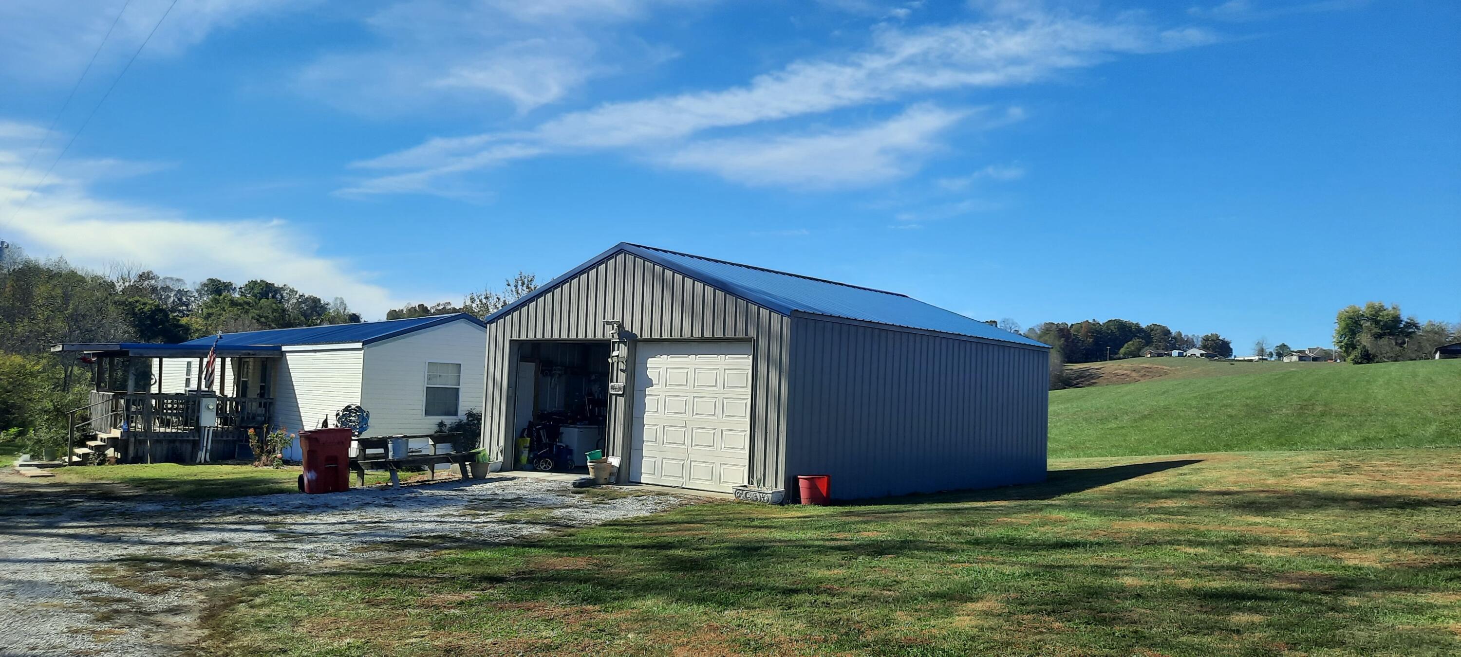 495 J R Hinkle Road Property Photo 8