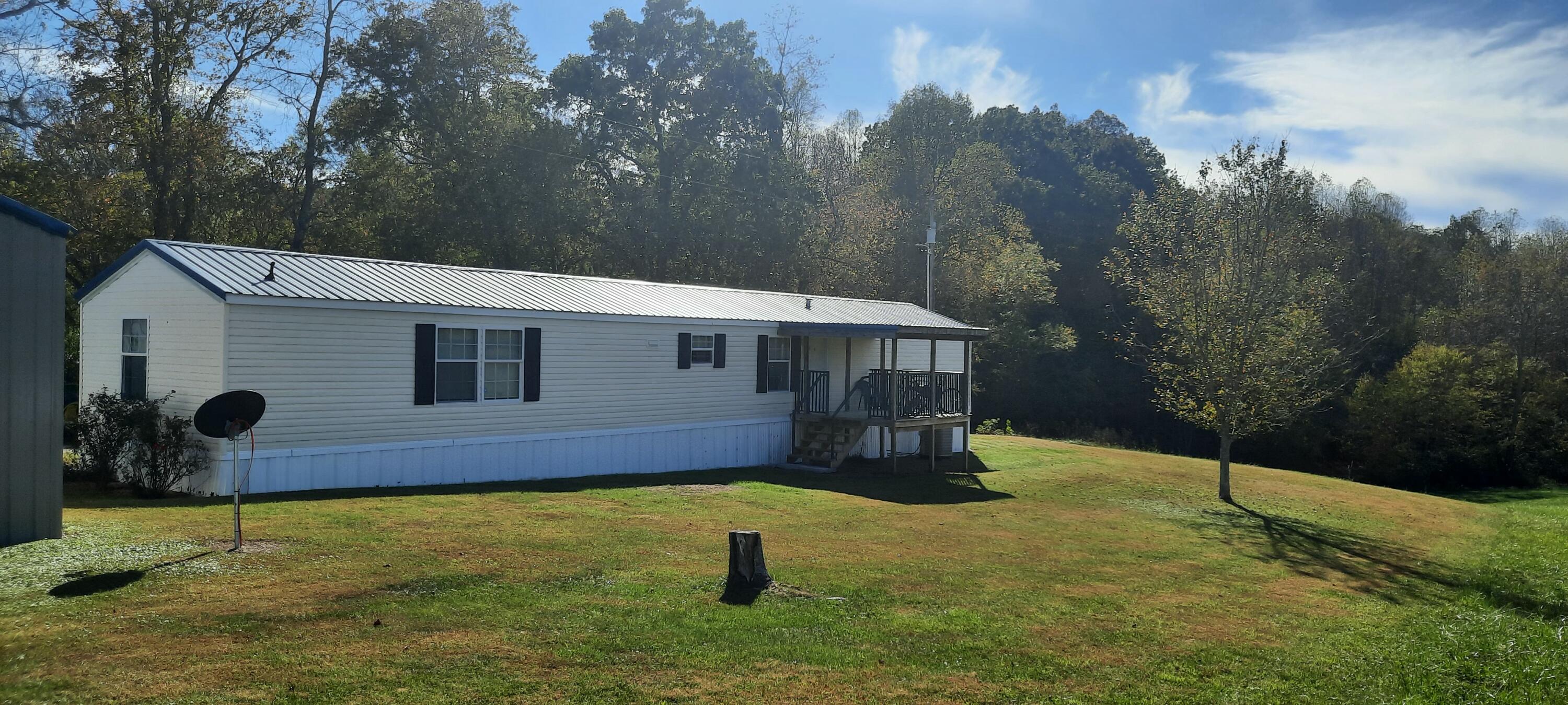 495 J R Hinkle Road Property Photo 9