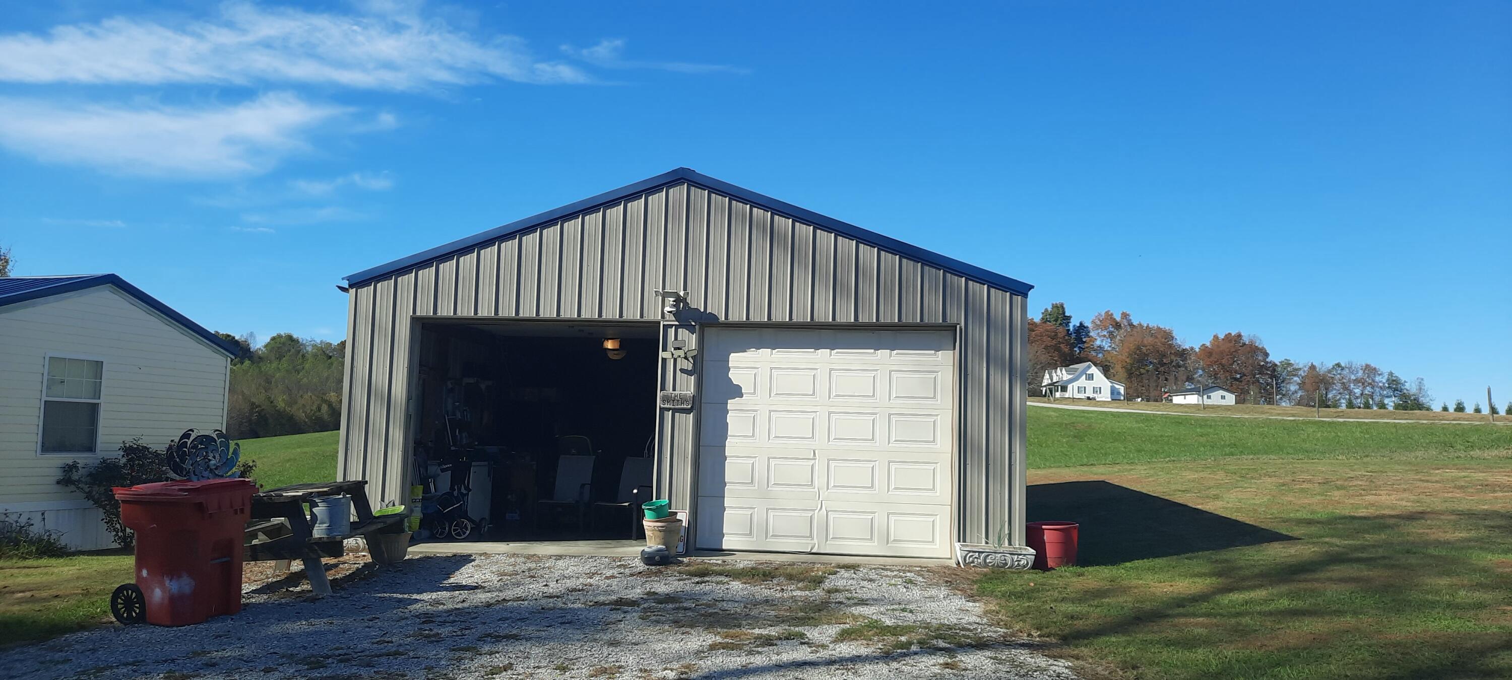 495 J R Hinkle Road Property Photo 10