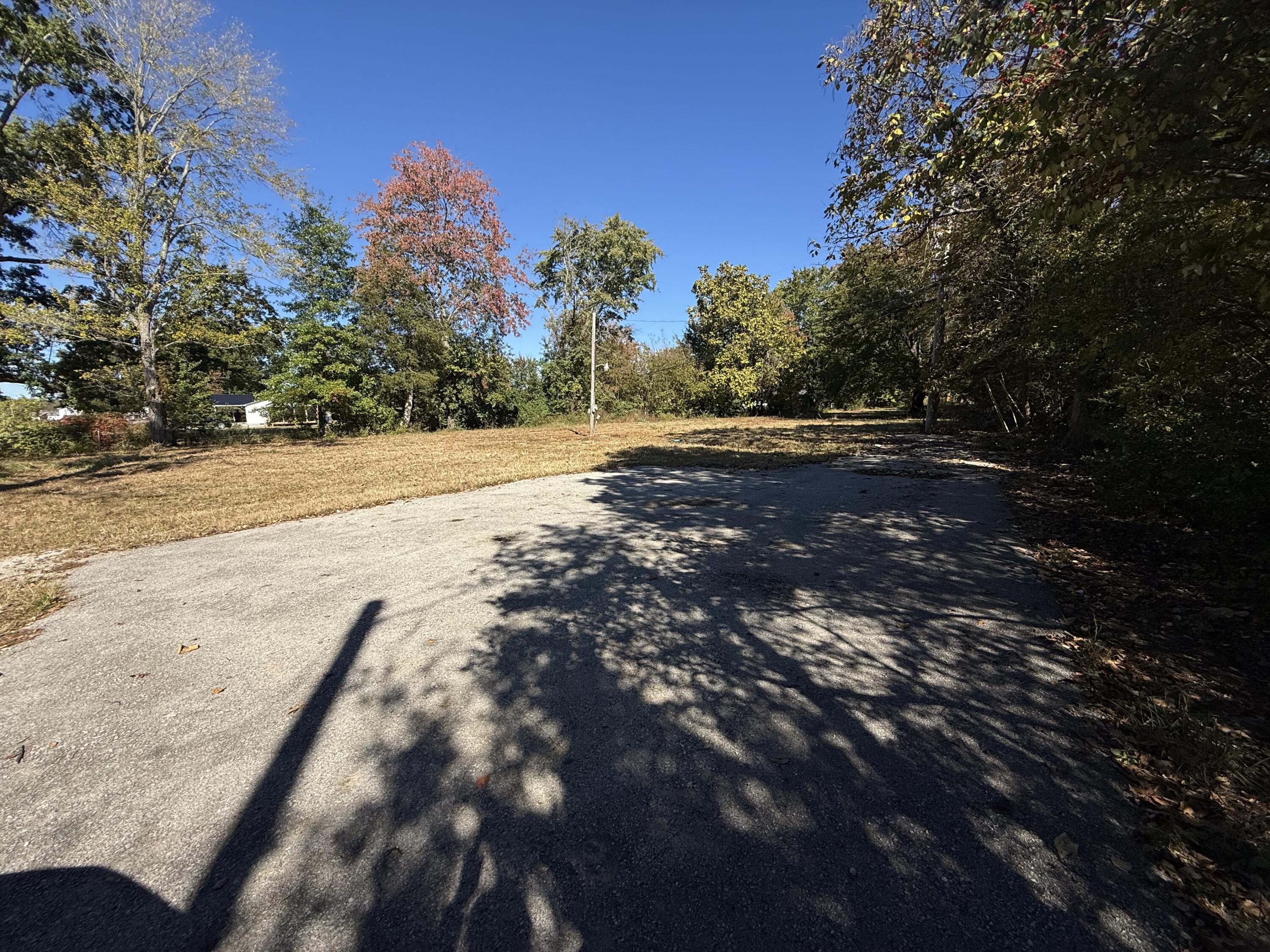 338 Short Line Pike Property Photo 5