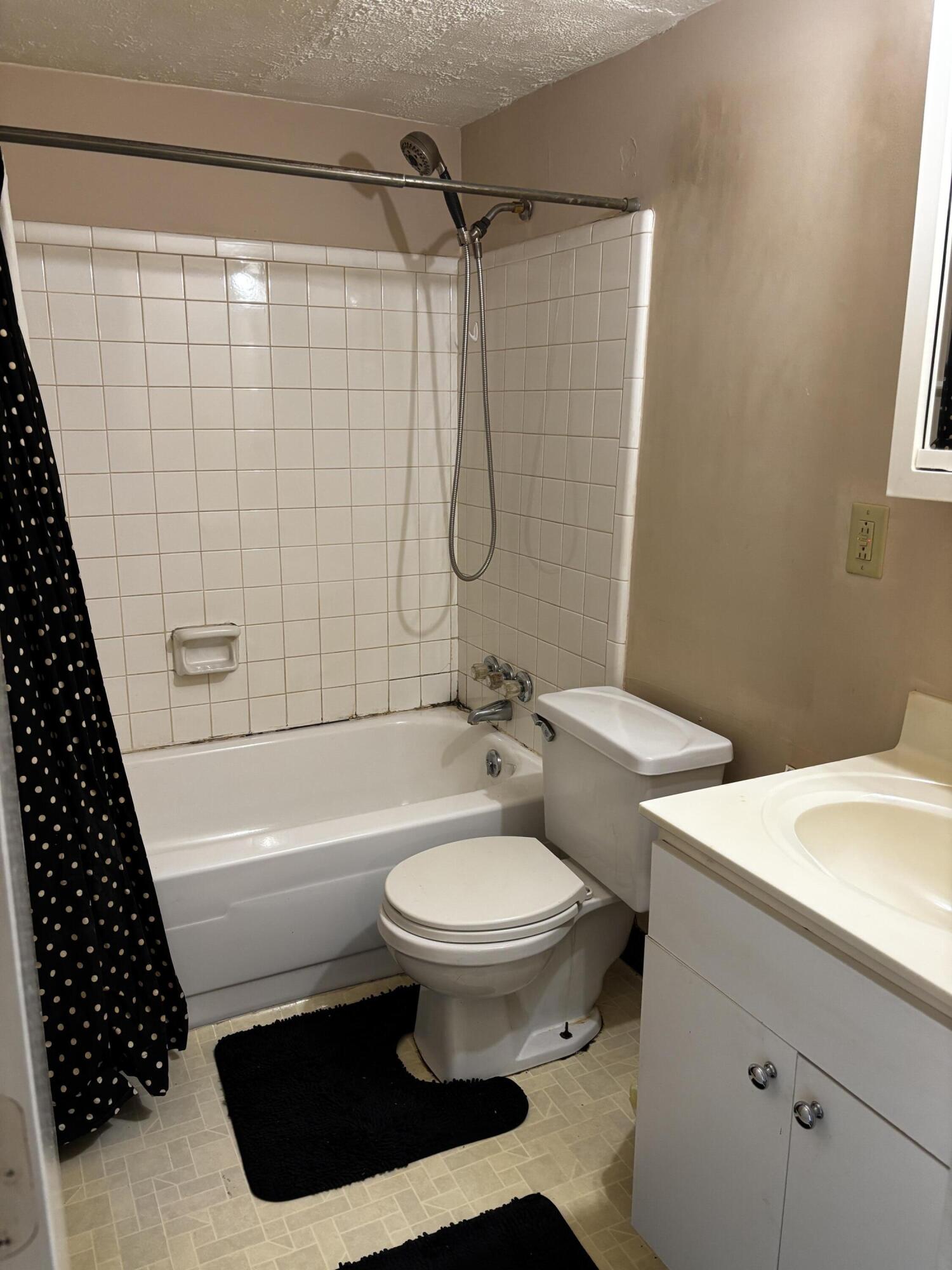 1310 Louisville Road 21 Property Photo 7