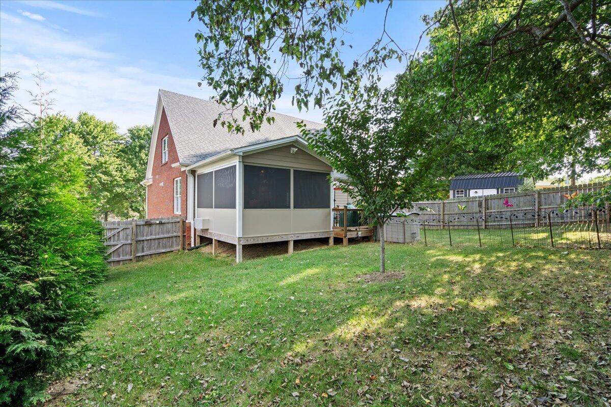102 Roxie Lane Property Photo 39