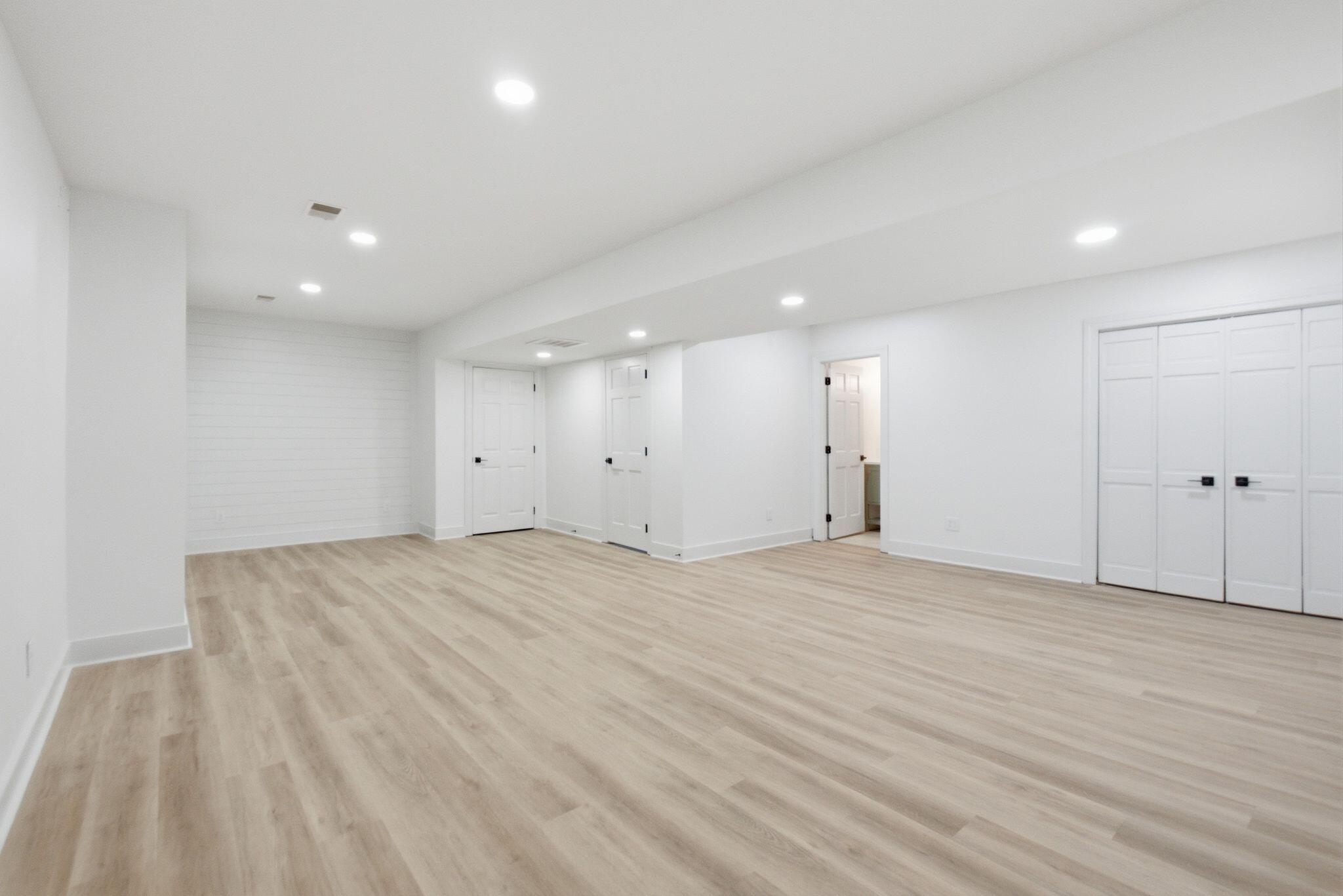 2920 Eastbrook Court Property Photo 41